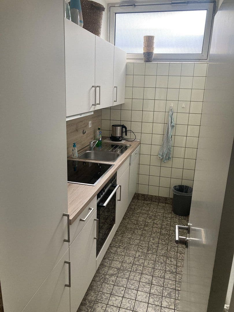 Prenájom kancelárie 323 m², Holzhauserstr. 1A, Bingen am Rhein, Porýnie-Falcko Prenájom kancelárie 323 m², Holzhauserstr. 1A, Bingen am Rhein, Porýnie-Falcko