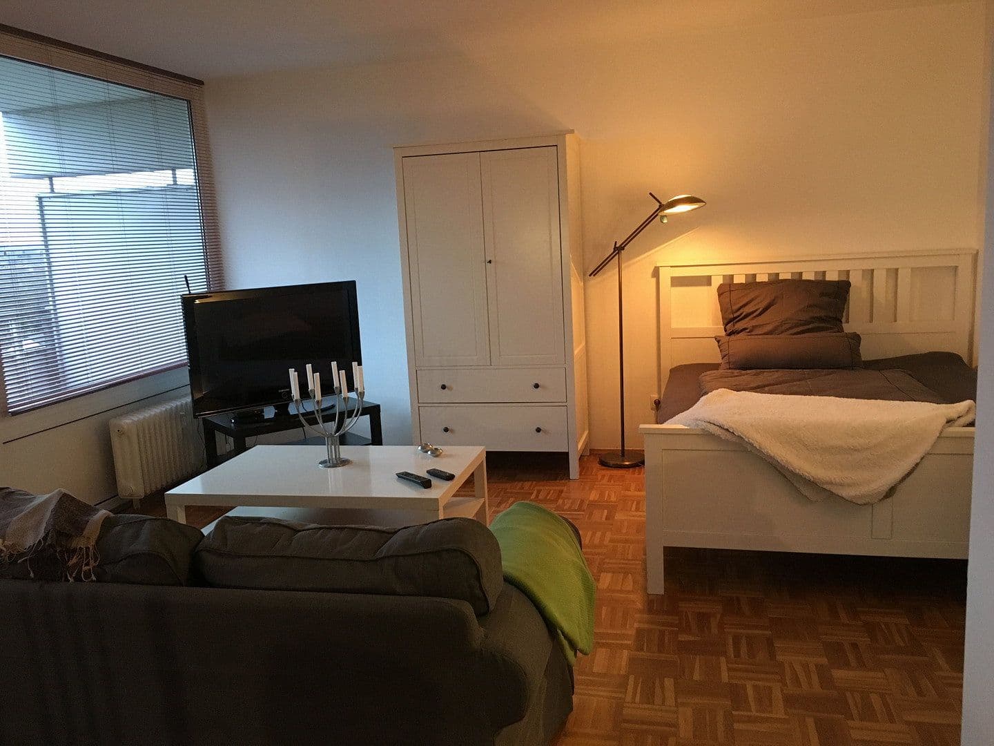 Prenájom bytu 1-izbový 45 m², Königswinterer Str. 156, Bonn, Severné Porýnie - Westfálsko Prenájom bytu 1-izbový 45 m², Königswinterer Str. 156, Bonn, Severné Porýnie - Westfálsko