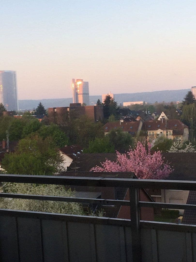 Prenájom bytu 1-izbový 45 m², Königswinterer Str. 156, Bonn, Severné Porýnie - Westfálsko Prenájom bytu 1-izbový 45 m², Königswinterer Str. 156, Bonn, Severné Porýnie - Westfálsko