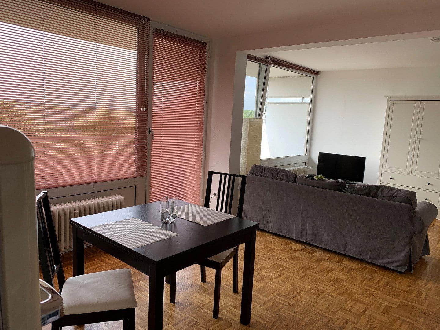 Prenájom bytu 1-izbový 45 m², Königswinterer Str. 156, Bonn, Severné Porýnie - Westfálsko Prenájom bytu 1-izbový 45 m², Königswinterer Str. 156, Bonn, Severné Porýnie - Westfálsko