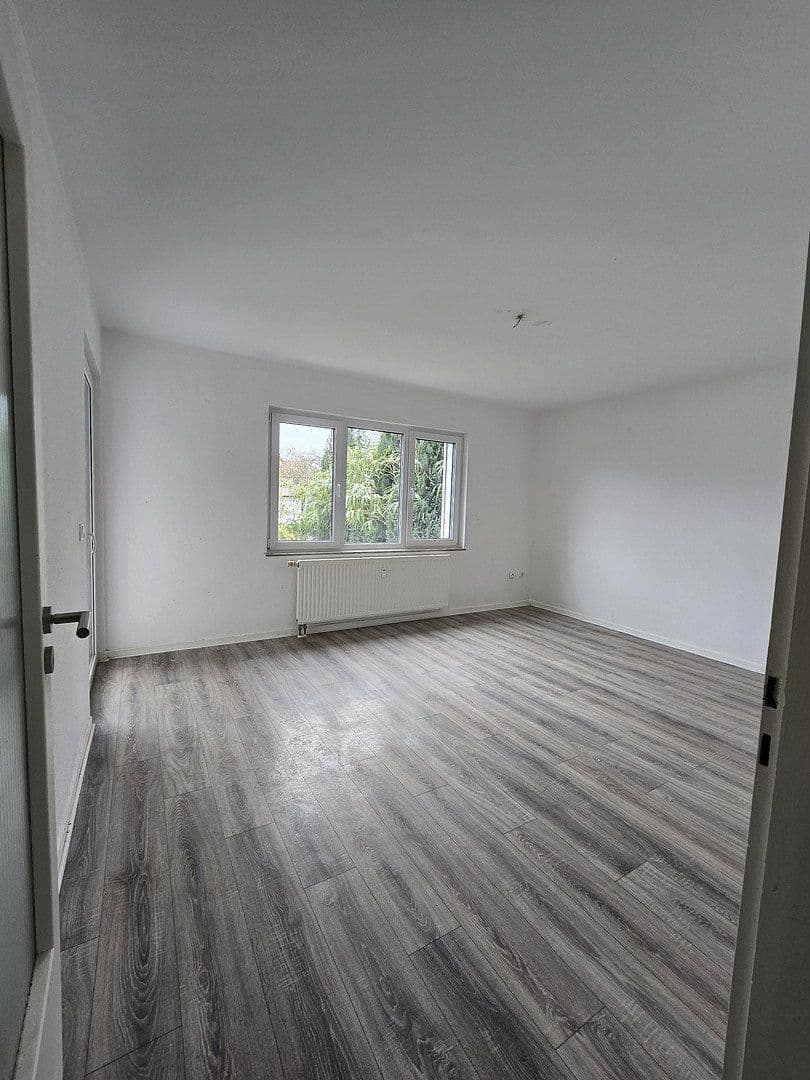 Prenájom bytu 2-izbový 55 m², Merzenicher Strasse 11, Düren, Severné Porýnie - Westfálsko Prenájom bytu 2-izbový 55 m², Merzenicher Strasse 11, Düren, Severné Porýnie - Westfálsko