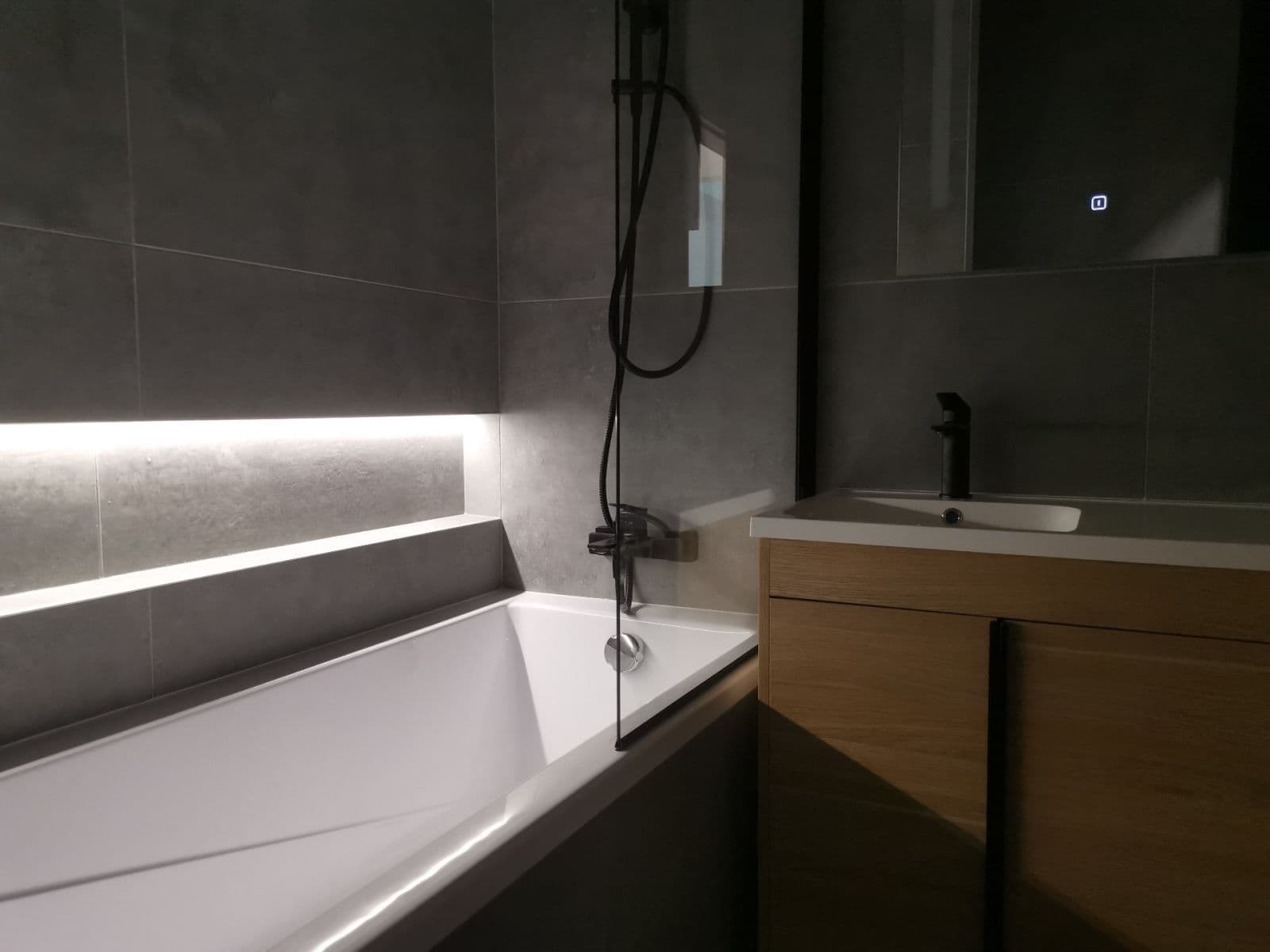 Predaj bytu 3-izbový 63 m², Mitušova, Ostrava, Moravskoslezský kraj Predaj bytu 3-izbový 63 m², Mitušova, Ostrava, Moravskoslezský kraj