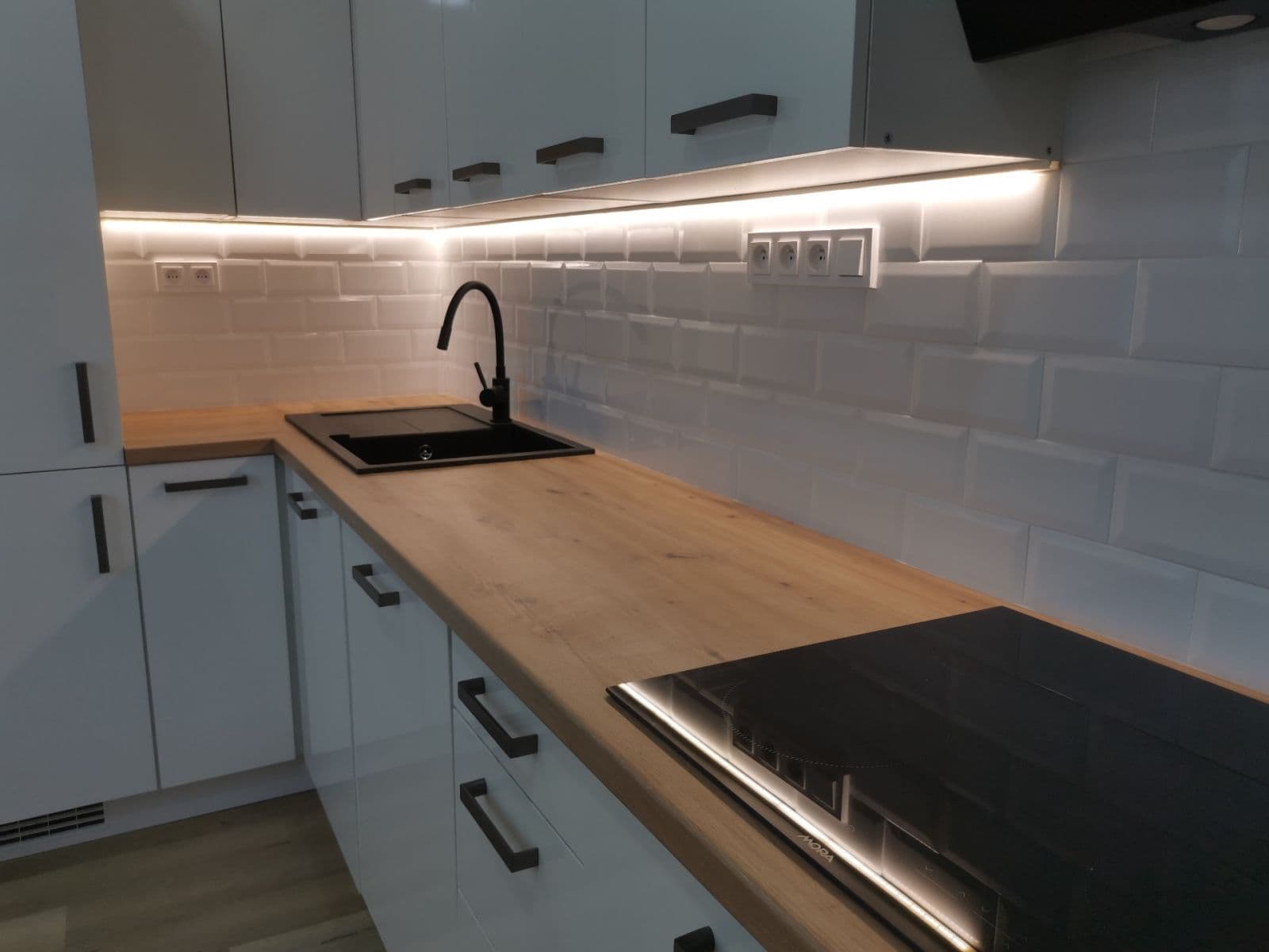 Predaj bytu 3-izbový 63 m², Mitušova, Ostrava, Moravskoslezský kraj Predaj bytu 3-izbový 63 m², Mitušova, Ostrava, Moravskoslezský kraj