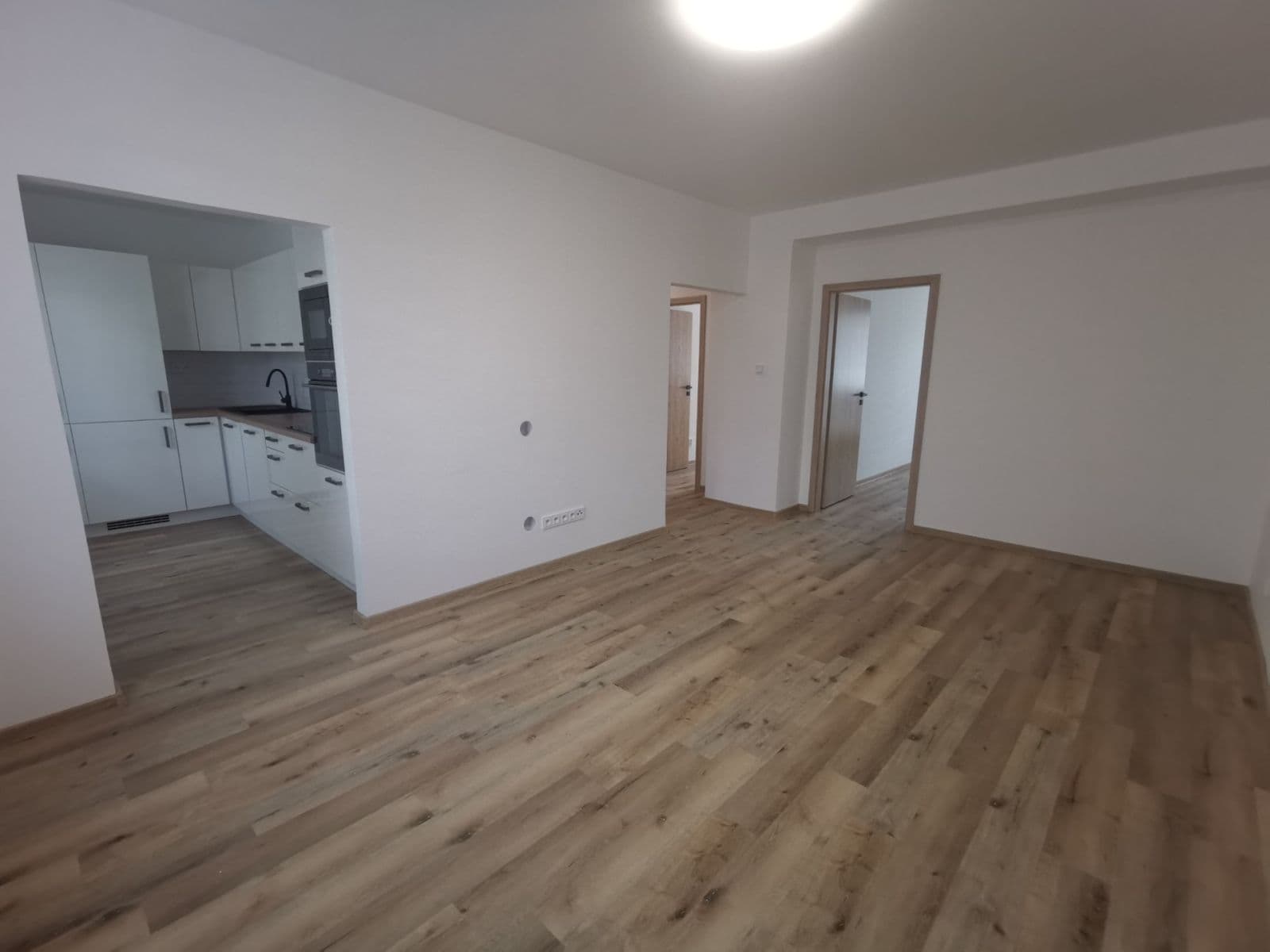Predaj bytu 3-izbový 63 m², Mitušova, Ostrava, Moravskoslezský kraj Predaj bytu 3-izbový 63 m², Mitušova, Ostrava, Moravskoslezský kraj