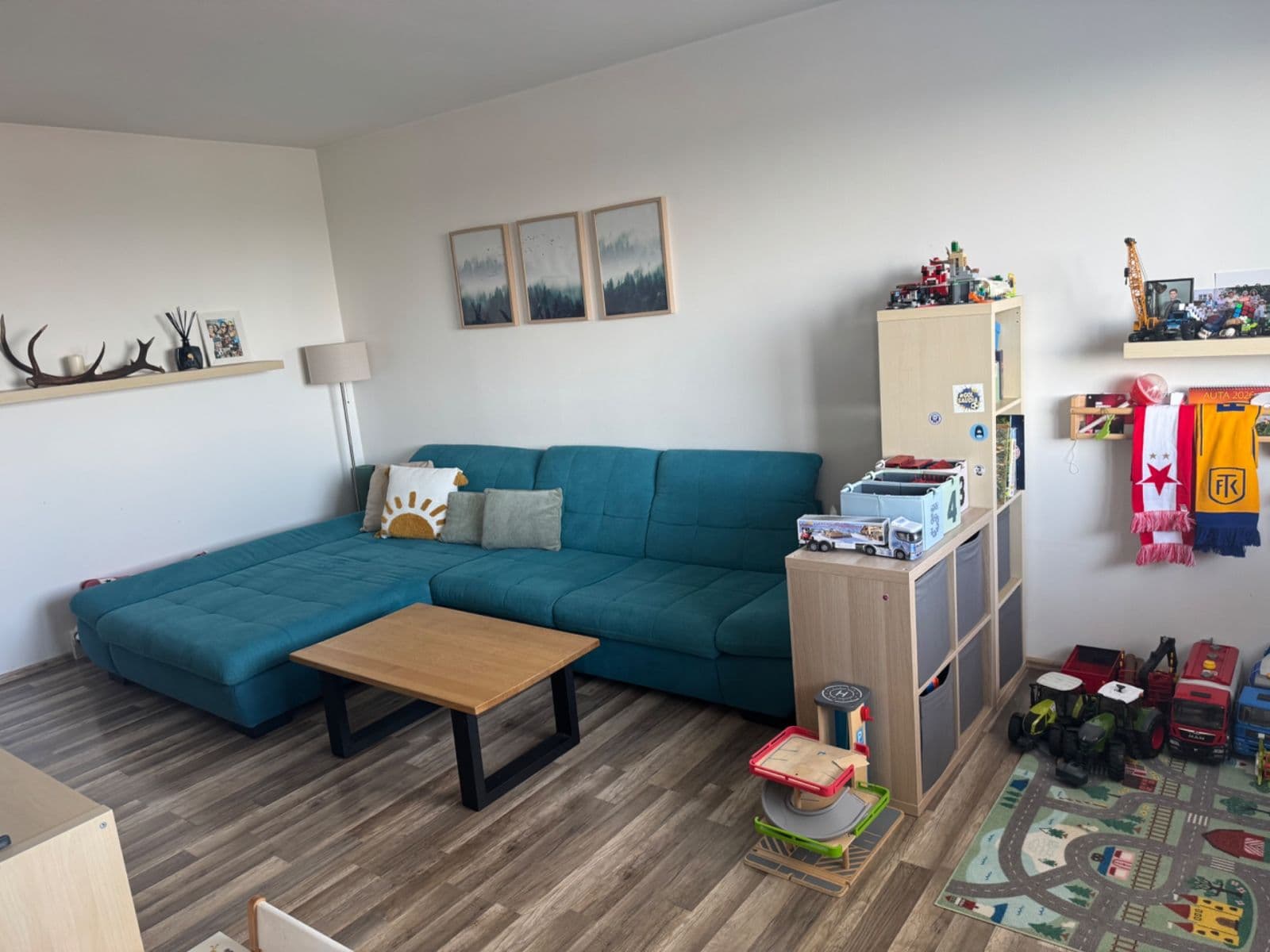 Prenájom bytu 2-izbový 60 m², Kamenný vrch, Chomutov, Ústecký kraj Prenájom bytu 2-izbový 60 m², Kamenný vrch, Chomutov, Ústecký kraj