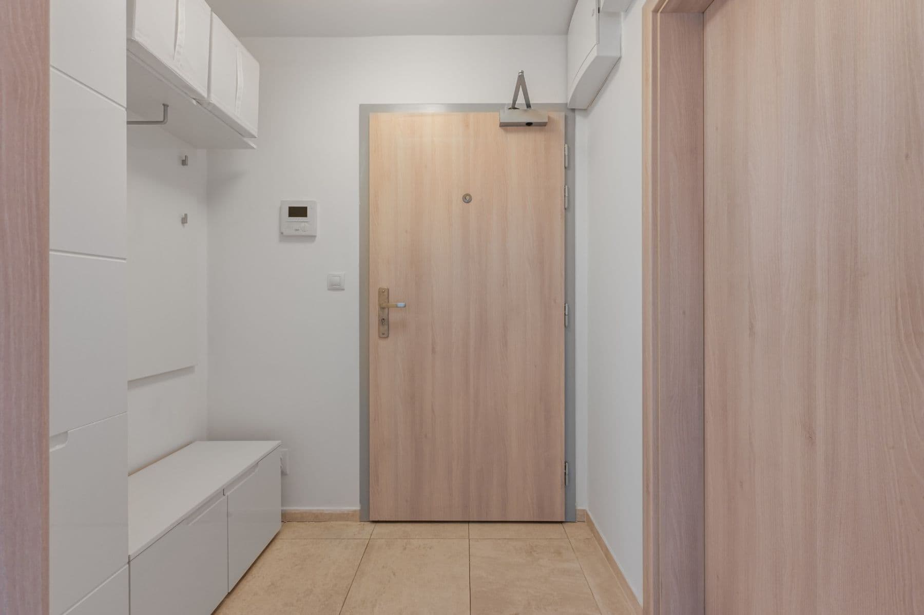 Prenájom bytu 2-izbový 58 m², U Mlýnského kanálu, Praha, Praha Prenájom bytu 2-izbový 58 m², U Mlýnského kanálu, Praha, Praha