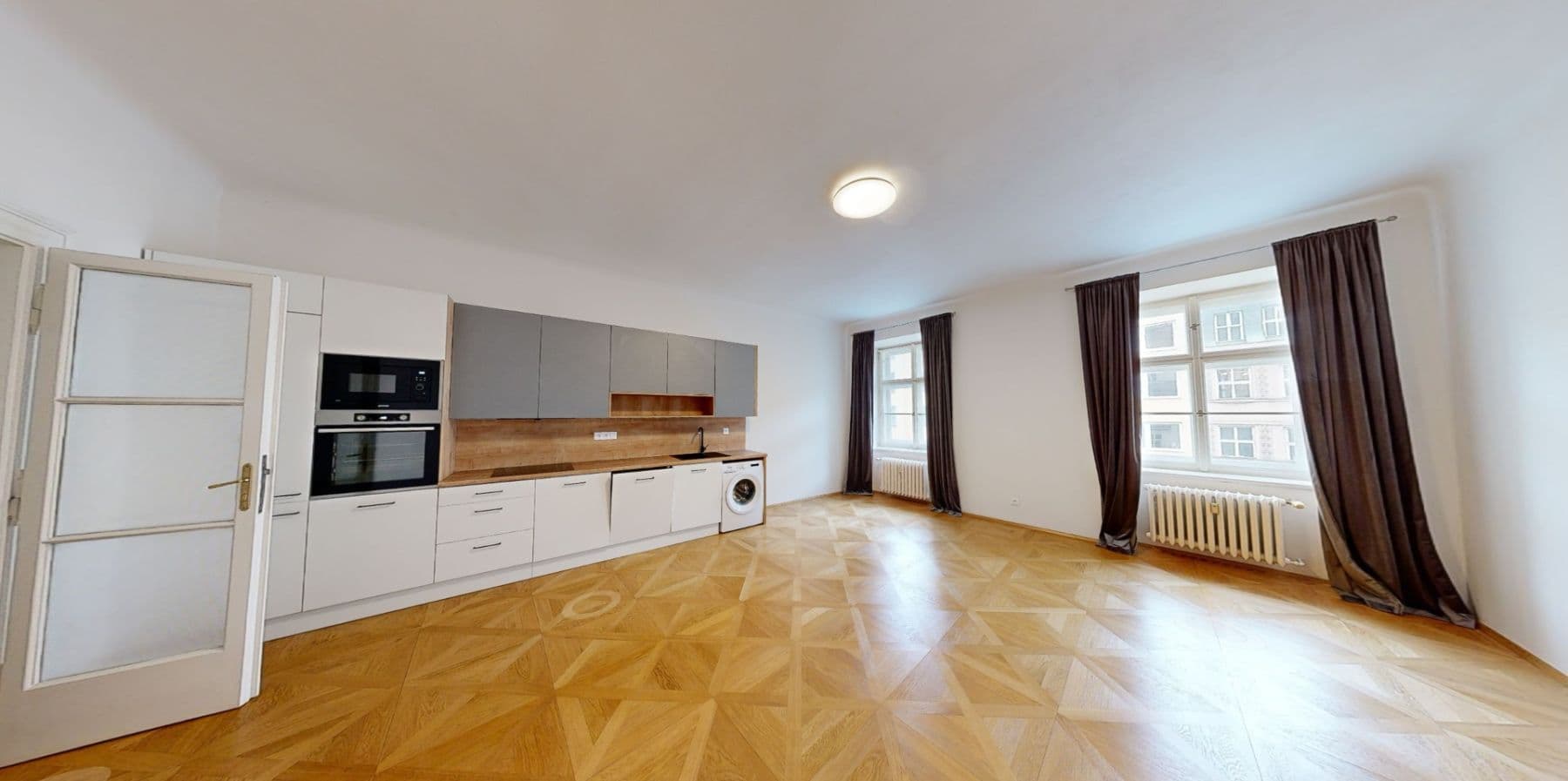 Prenájom bytu 2-izbový 77 m², Národní, Praha, Praha Prenájom bytu 2-izbový 77 m², Národní, Praha, Praha