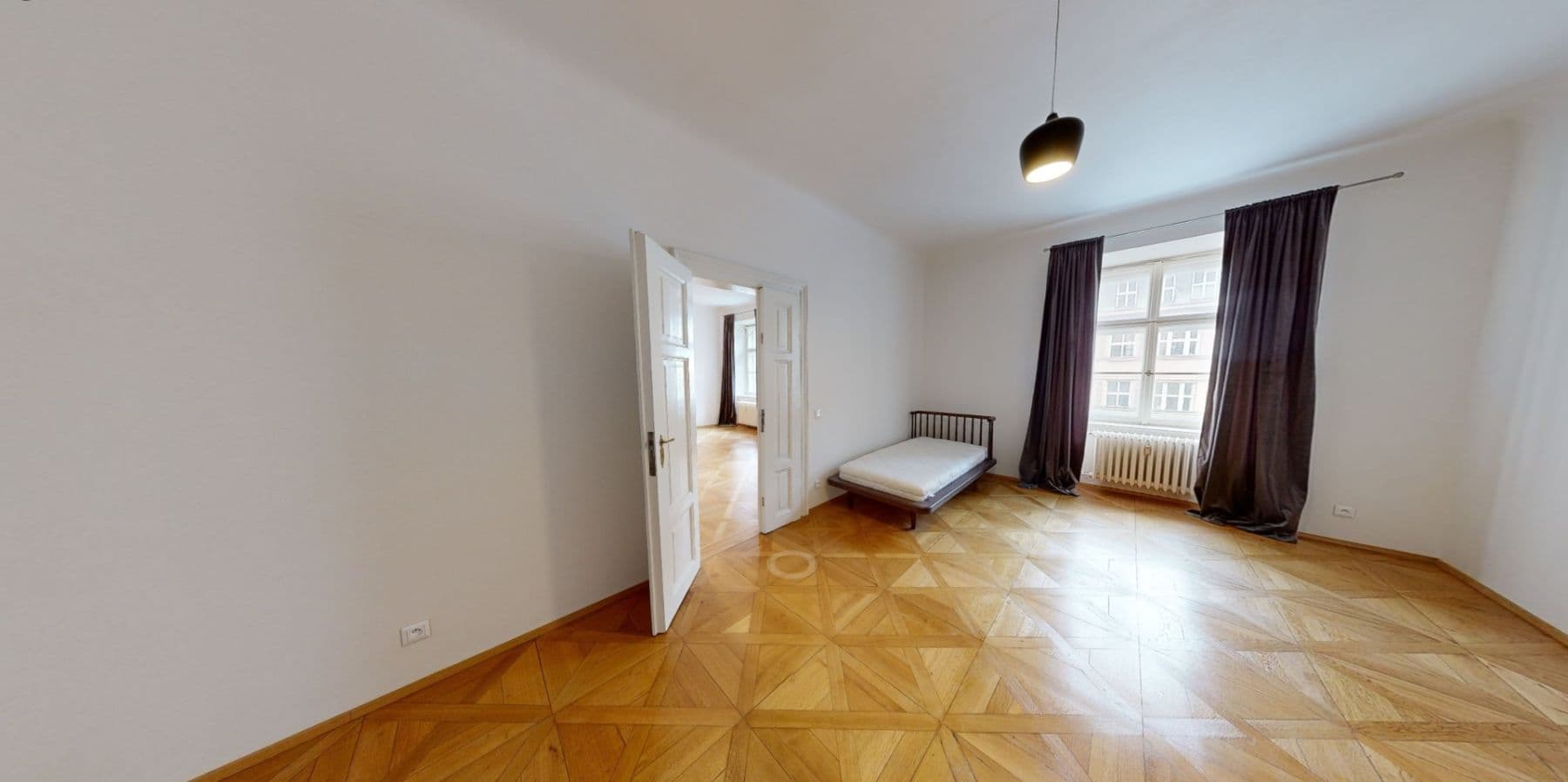 Prenájom bytu 2-izbový 77 m², Národní, Praha, Praha Prenájom bytu 2-izbový 77 m², Národní, Praha, Praha