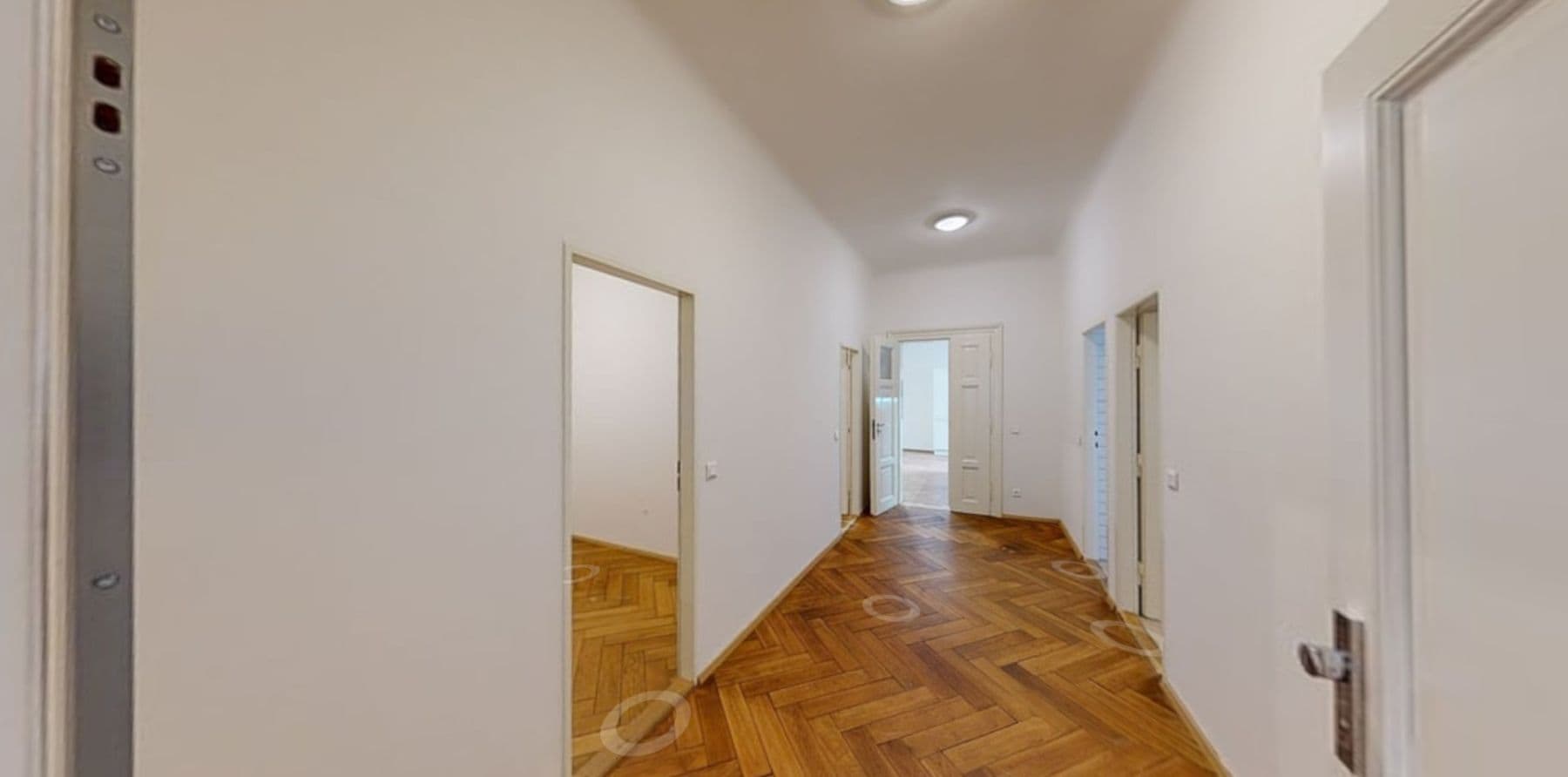 Prenájom bytu 2-izbový 122 m², Národní, Praha, Praha Prenájom bytu 2-izbový 122 m², Národní, Praha, Praha