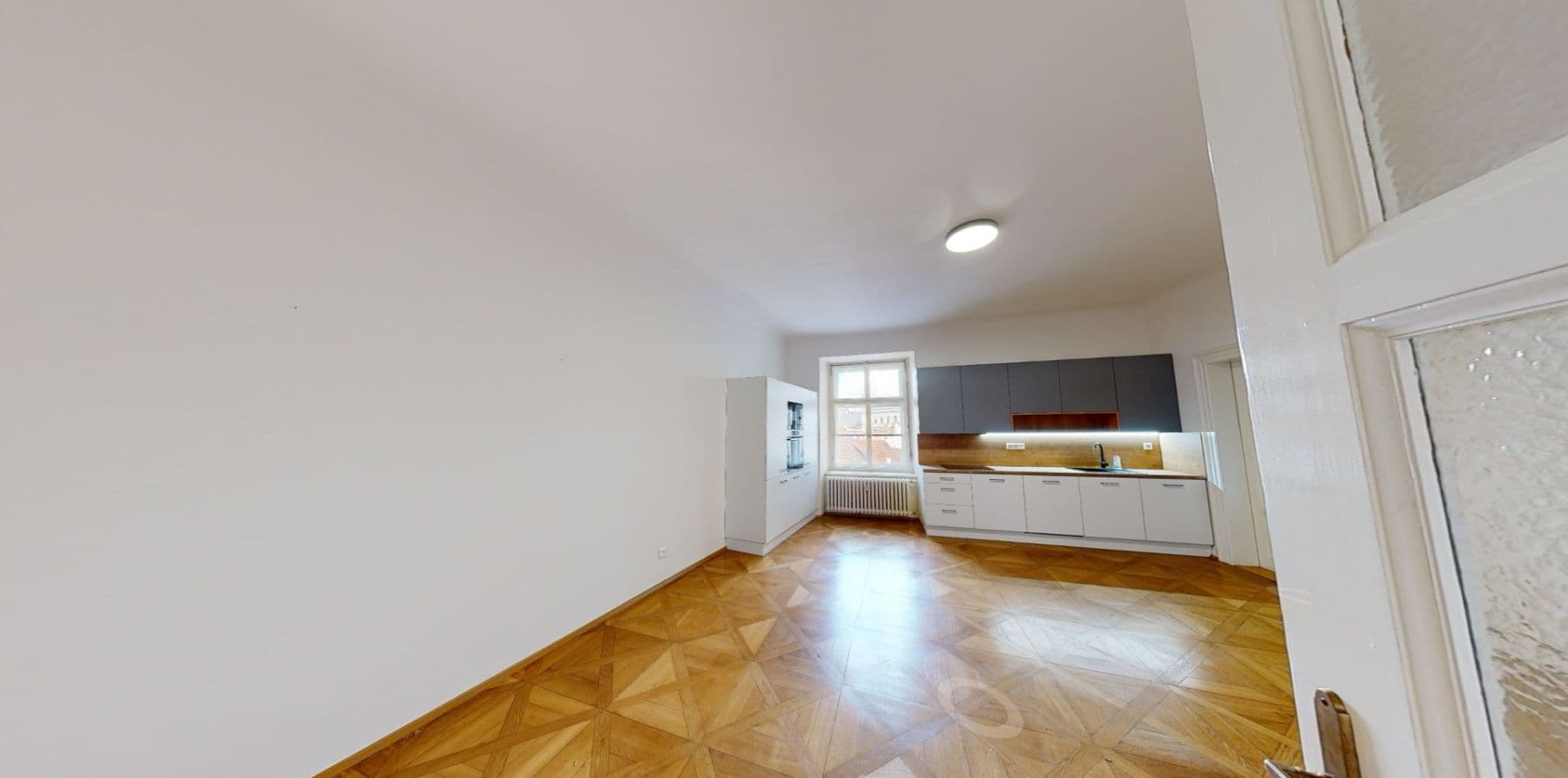 Prenájom bytu 2-izbový 122 m², Národní, Praha, Praha Prenájom bytu 2-izbový 122 m², Národní, Praha, Praha