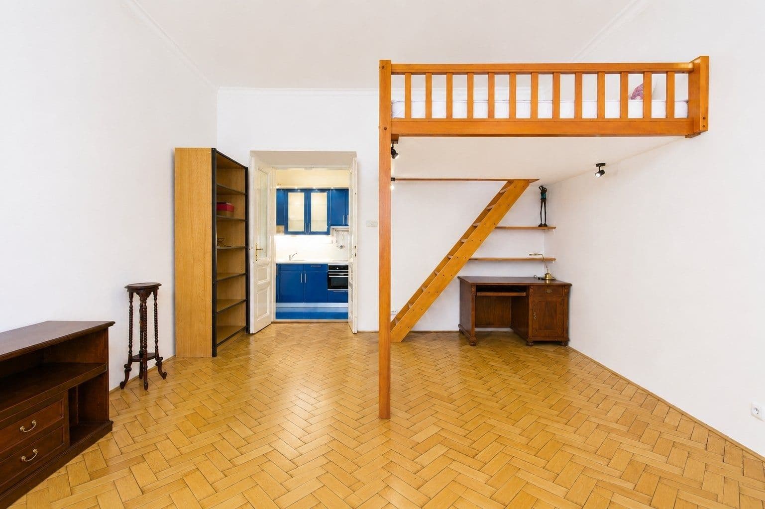 Prenájom bytu 2-izbový 50 m², Slavíkova, Praha, Praha Prenájom bytu 2-izbový 50 m², Slavíkova, Praha, Praha