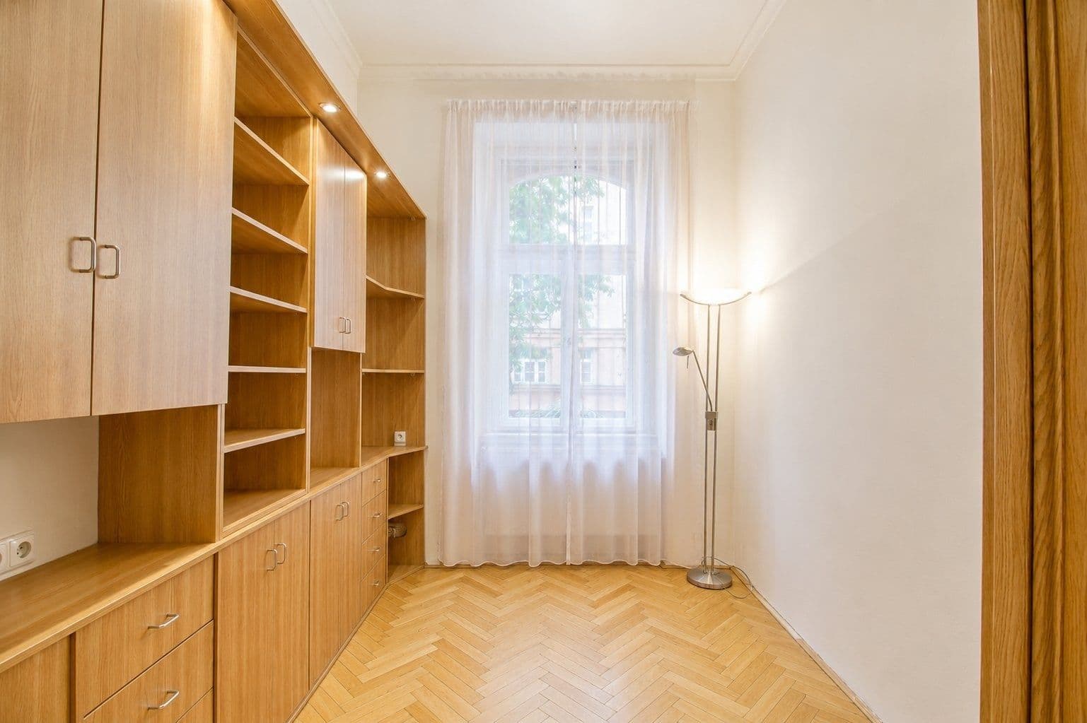 Prenájom bytu 2-izbový 50 m², Slavíkova, Praha, Praha Prenájom bytu 2-izbový 50 m², Slavíkova, Praha, Praha