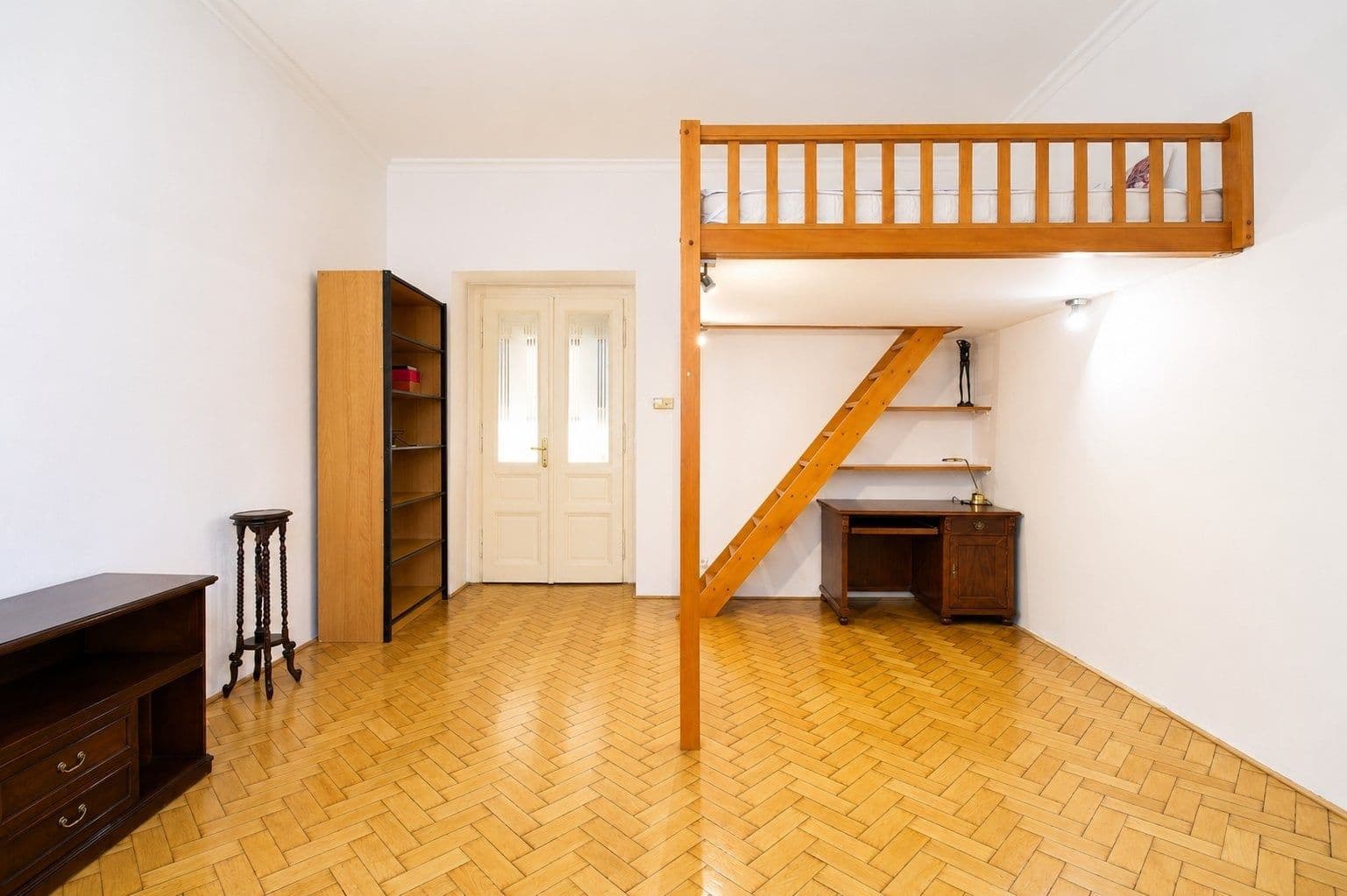 Prenájom bytu 2-izbový 50 m², Slavíkova, Praha, Praha Prenájom bytu 2-izbový 50 m², Slavíkova, Praha, Praha