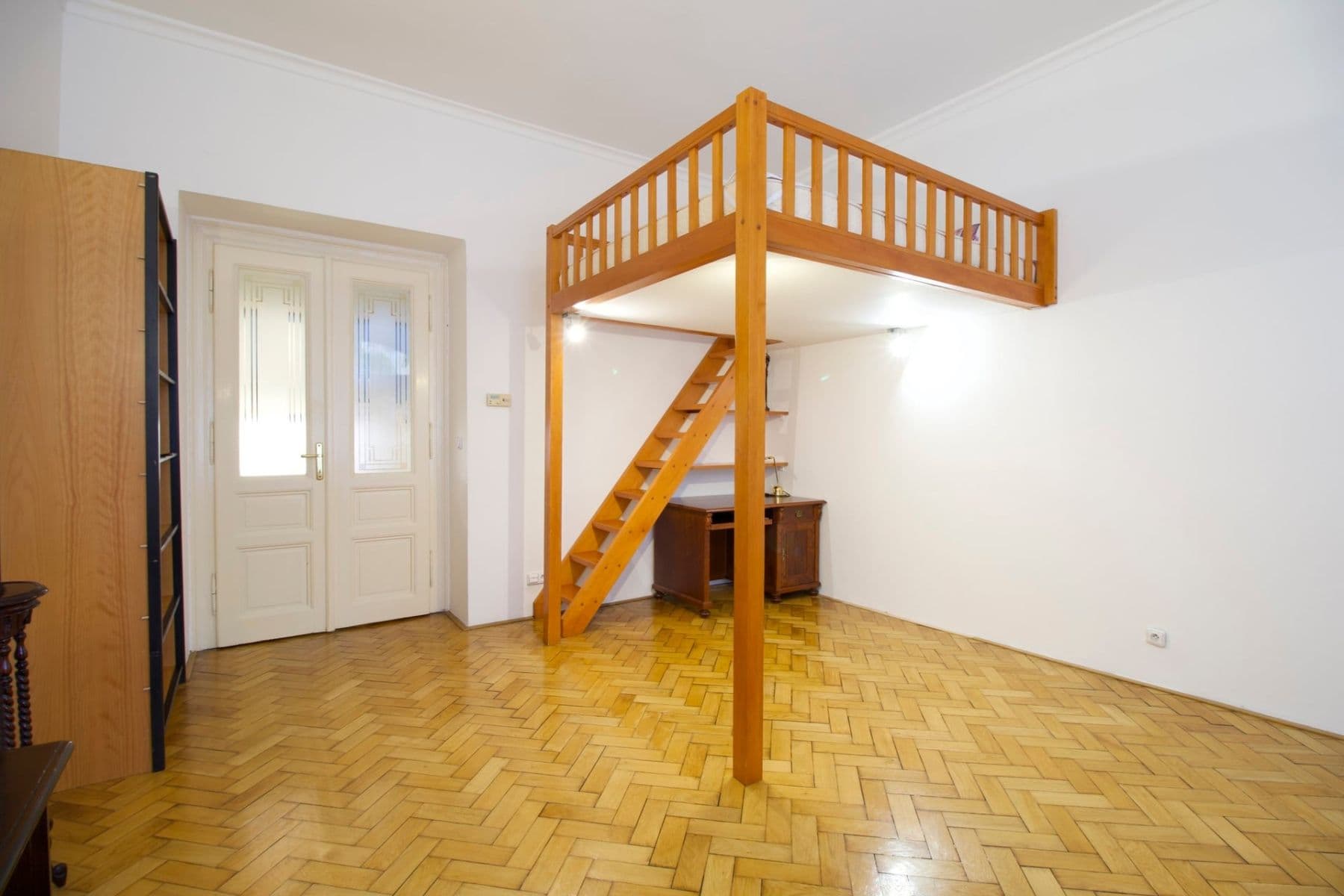 Prenájom bytu 2-izbový 50 m², Slavíkova, Praha, Praha Prenájom bytu 2-izbový 50 m², Slavíkova, Praha, Praha