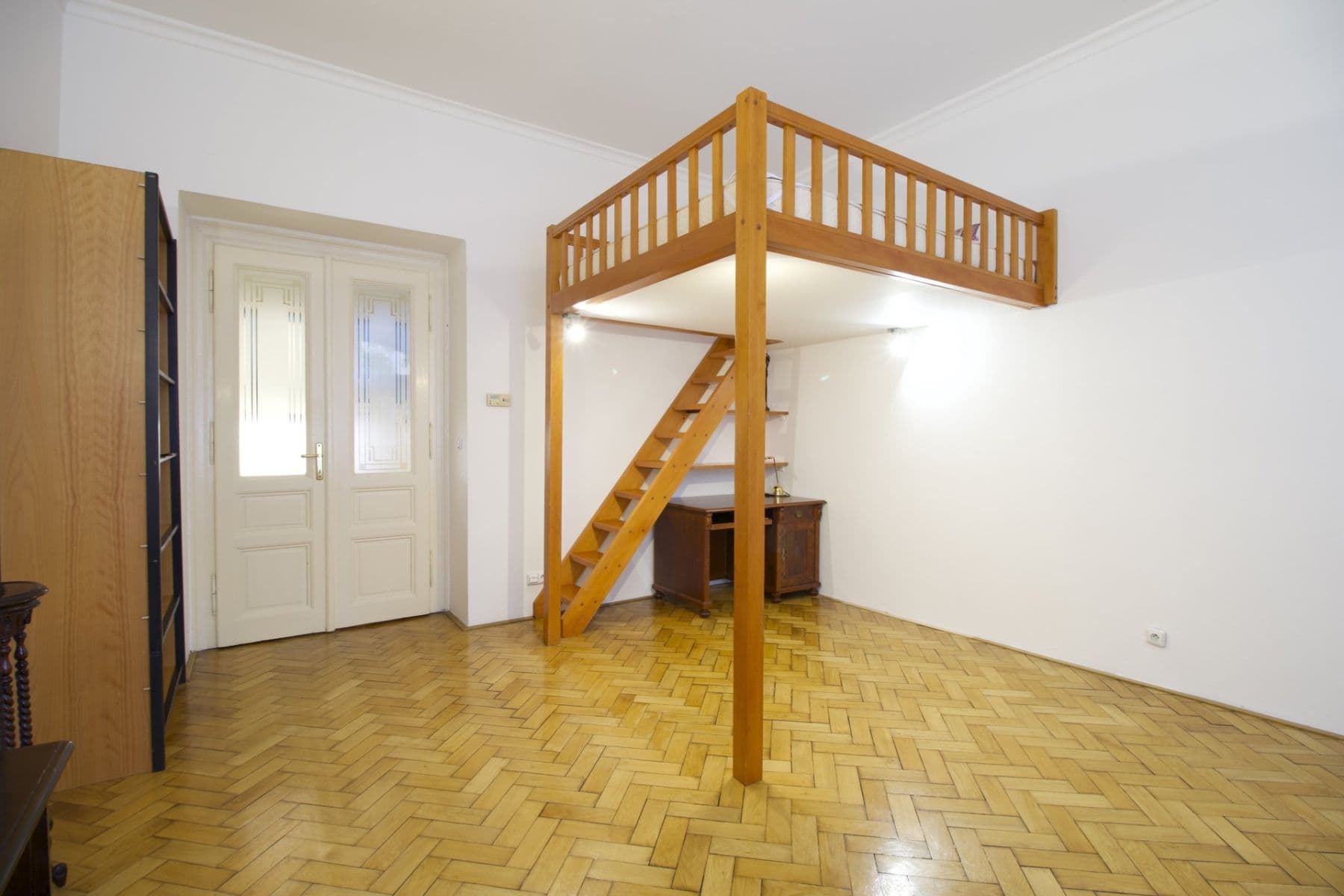 Prenájom bytu 2-izbový 50 m², Slavíkova, Praha, Praha Prenájom bytu 2-izbový 50 m², Slavíkova, Praha, Praha
