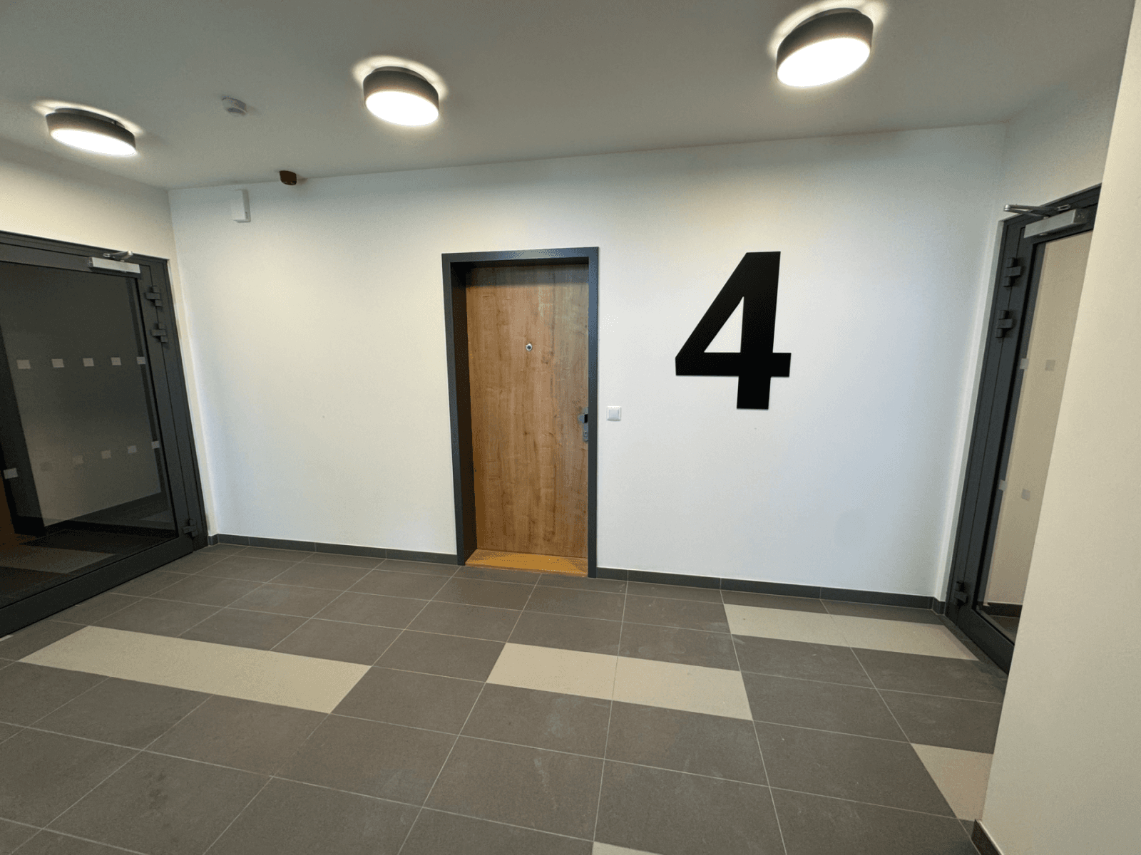 Prenájom bytu 1-izbový 36 m², Divíškové, Praha, Praha Prenájom bytu 1-izbový 36 m², Divíškové, Praha, Praha