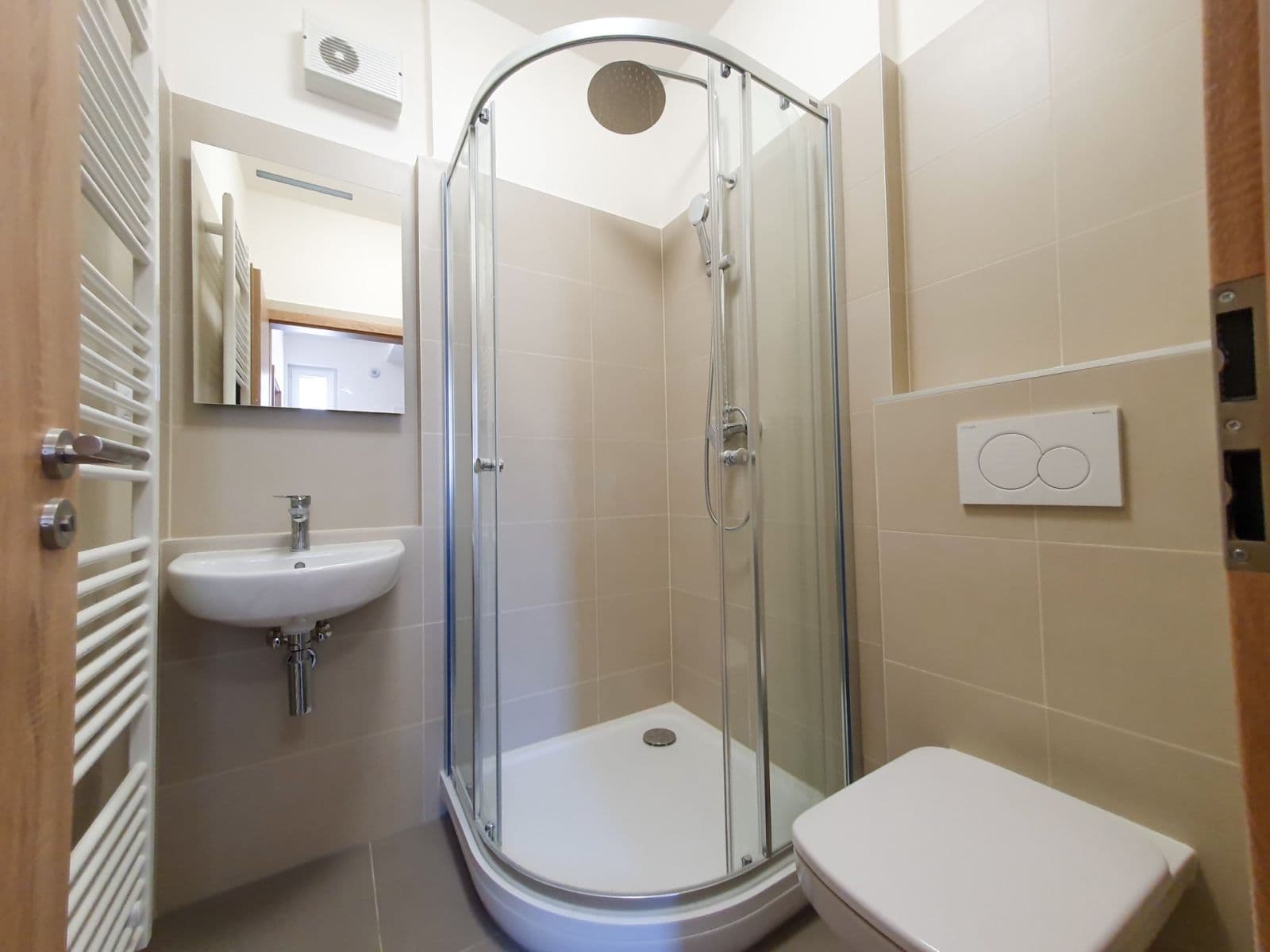 Prenájom bytu 1-izbový 49 m², Plotní, Brno, Jihomoravský kraj Prenájom bytu 1-izbový 49 m², Plotní, Brno, Jihomoravský kraj