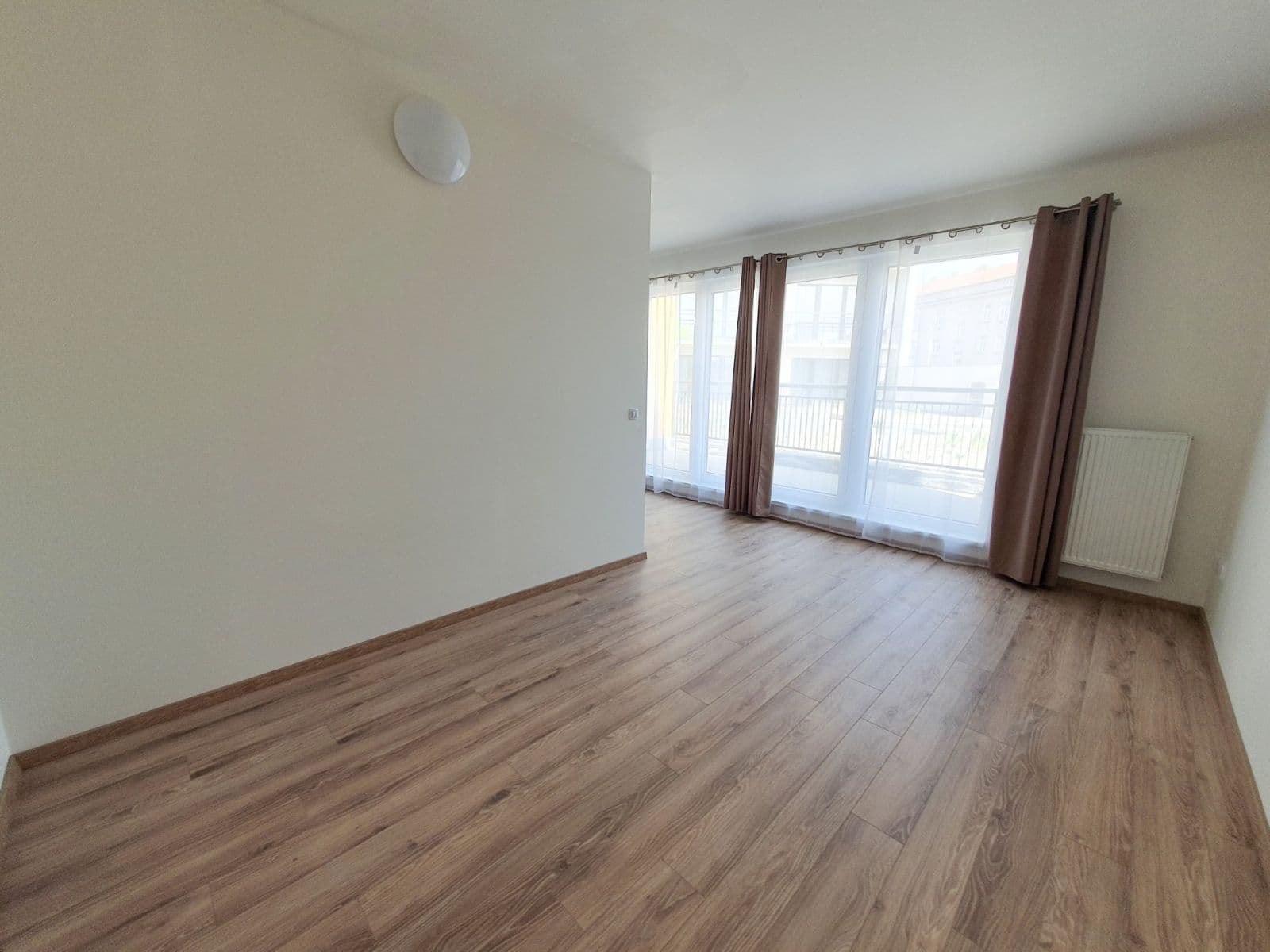 Prenájom bytu 1-izbový 49 m², Plotní, Brno, Jihomoravský kraj Prenájom bytu 1-izbový 49 m², Plotní, Brno, Jihomoravský kraj