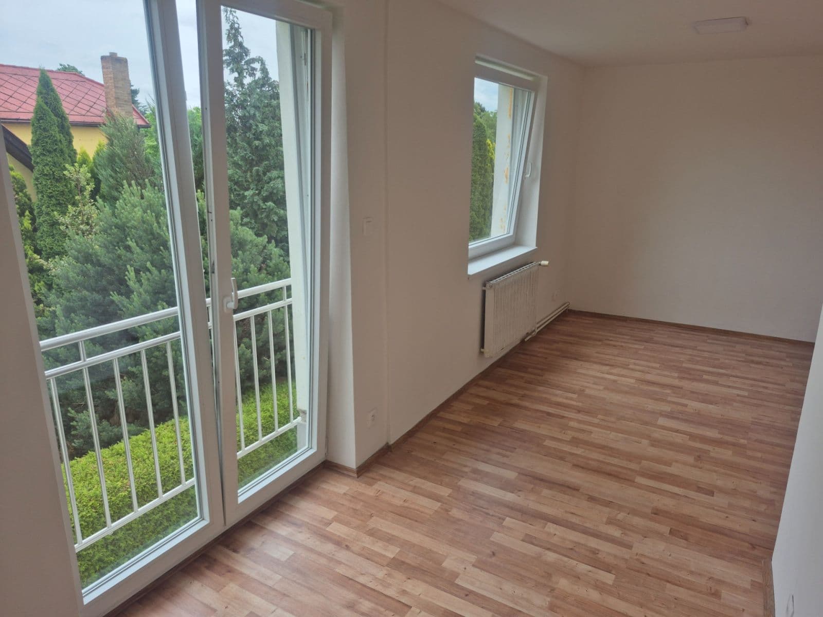 Prenájom bytu 4-izbový 88 m², Lišická, Praha, Praha Prenájom bytu 4-izbový 88 m², Lišická, Praha, Praha