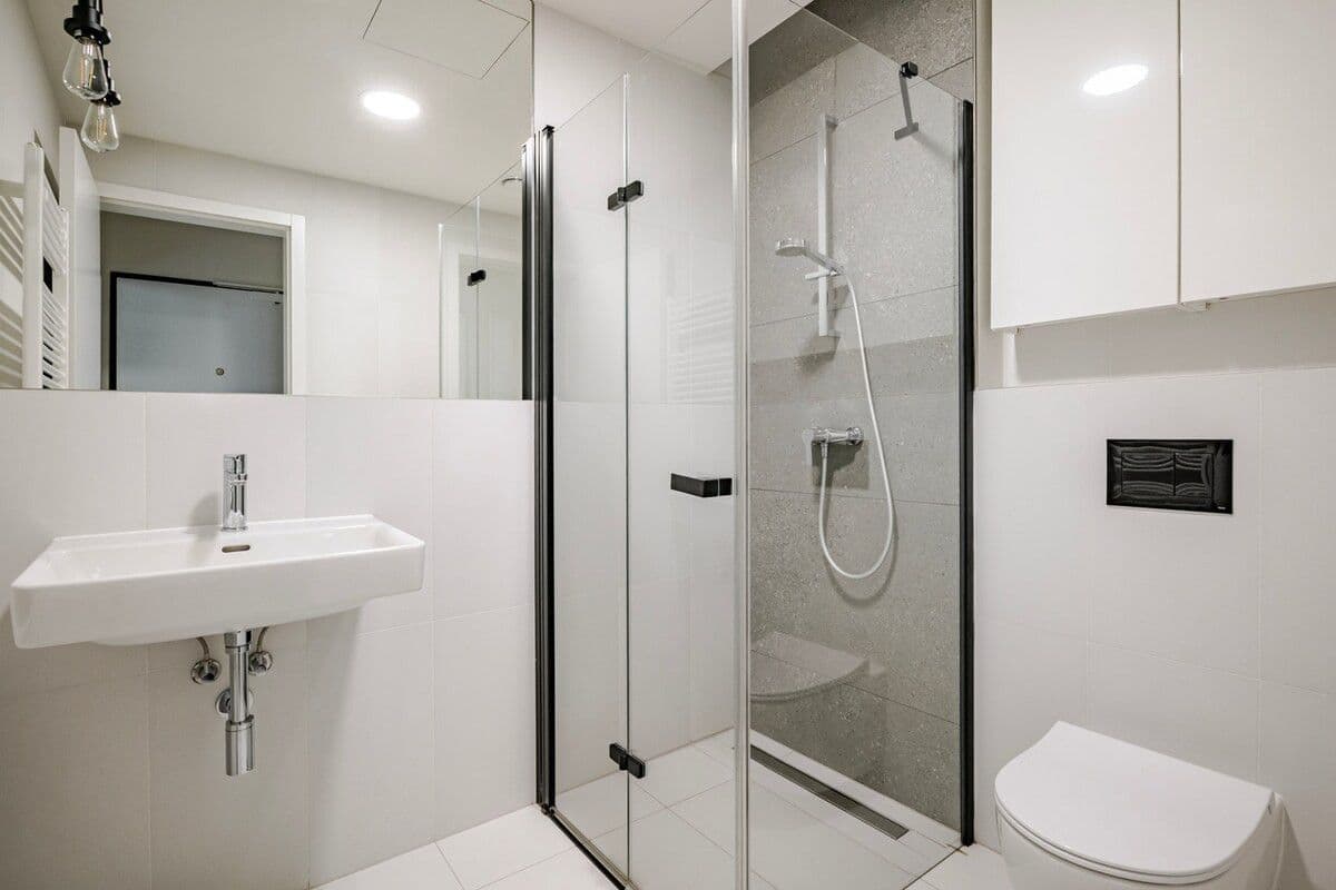 Prenájom bytu 30 m², Grafická a, Praha, Praha Prenájom bytu 30 m², Grafická a, Praha, Praha