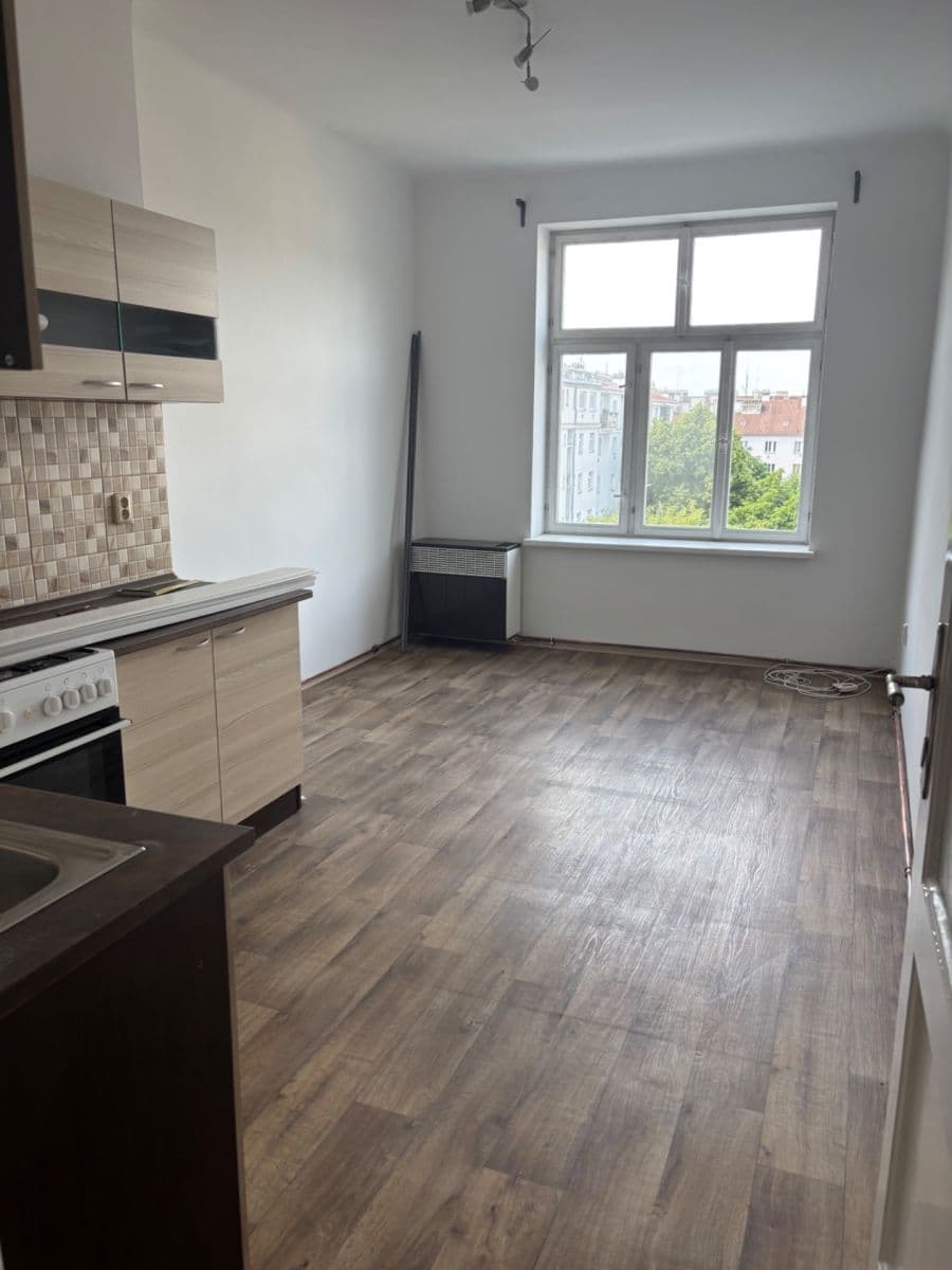 Prenájom bytu 2-izbový 48 m², Rečkova, Praha, Praha Prenájom bytu 2-izbový 48 m², Rečkova, Praha, Praha