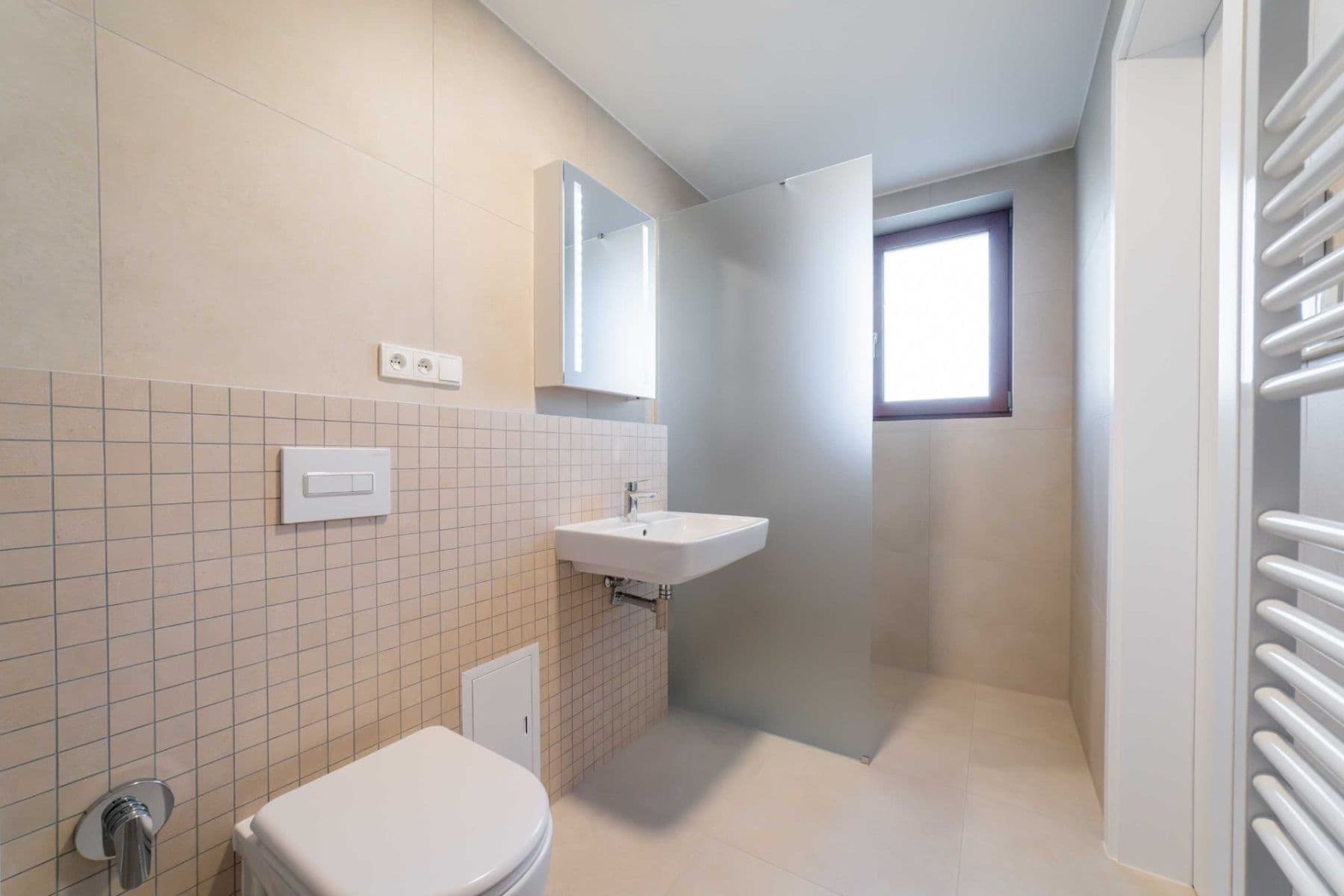 Predaj bytu 4-izbový 106 m², Mořina, Středočeský kraj Predaj bytu 4-izbový 106 m², Mořina, Středočeský kraj