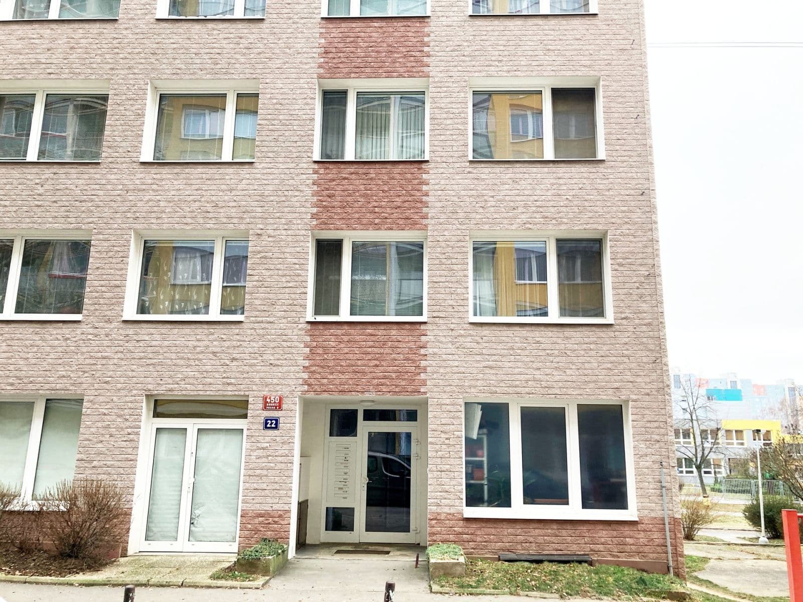 Prenájom bytu 2-izbový 40 m², Poznaňská, Praha, Praha Prenájom bytu 2-izbový 40 m², Poznaňská, Praha, Praha