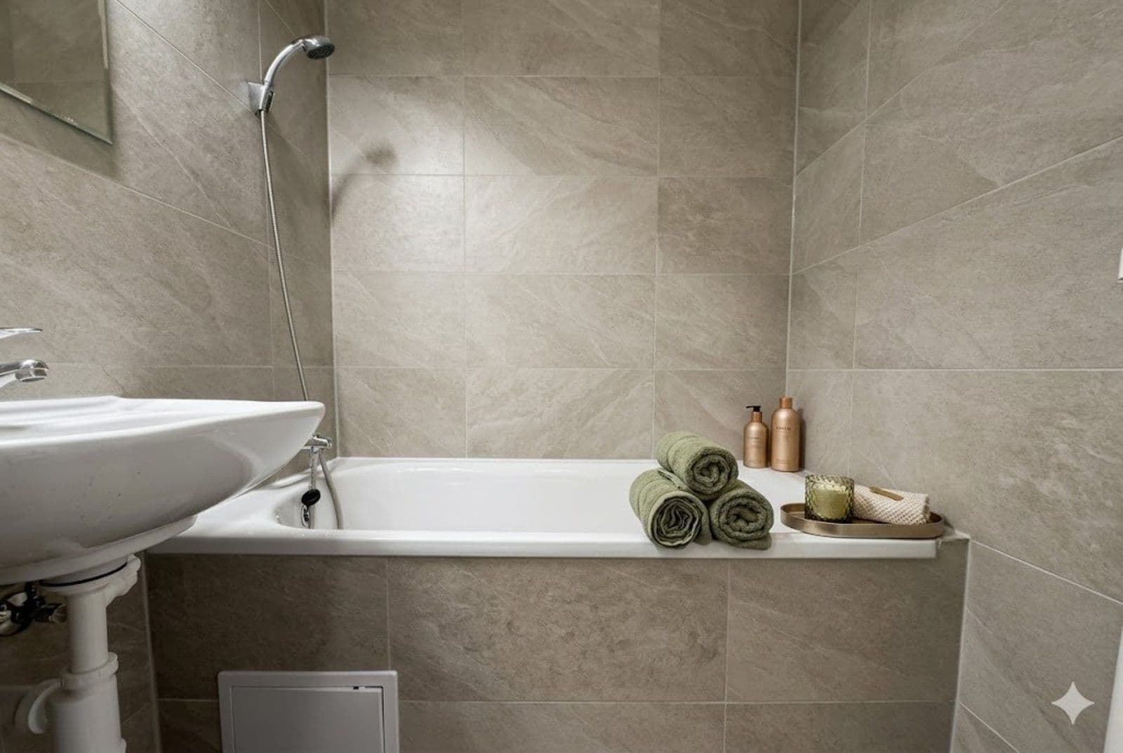 Prenájom bytu 2-izbový 49 m², Žižkova, Karviná, Moravskoslezský kraj Prenájom bytu 2-izbový 49 m², Žižkova, Karviná, Moravskoslezský kraj
