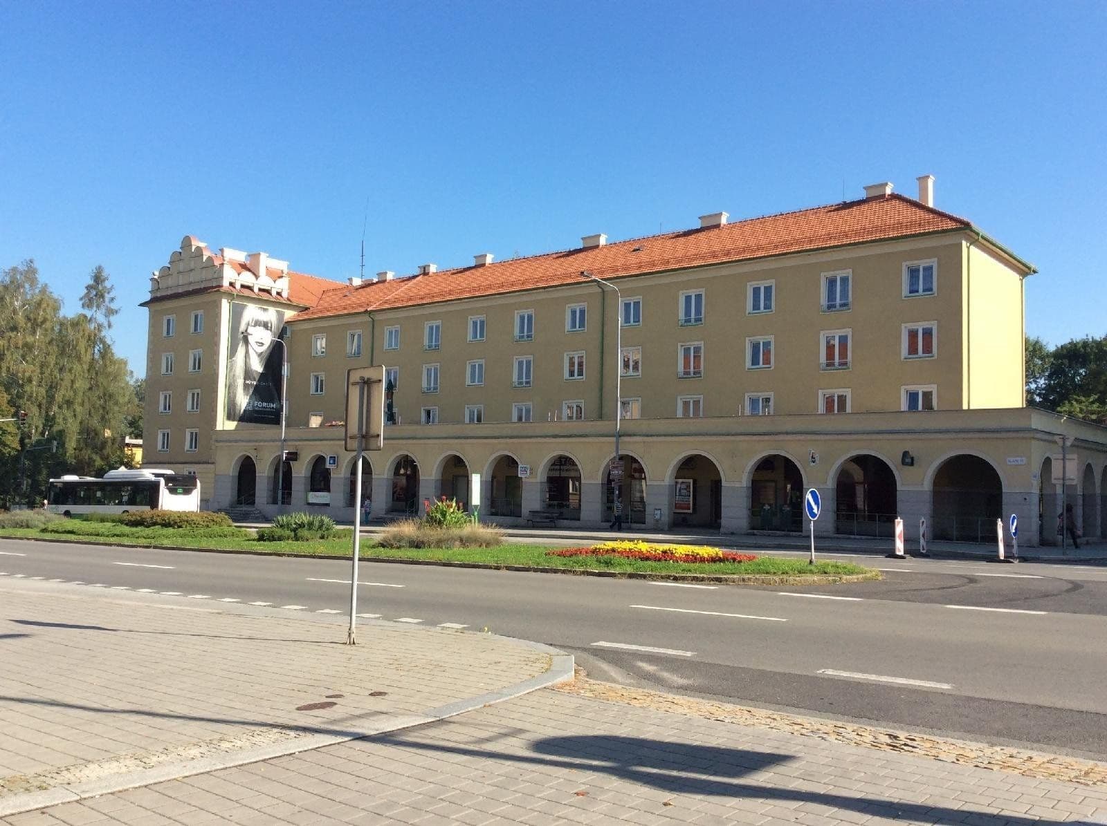 Prenájom bytu 2-izbový 61 m², Hlavní třída, Havířov, Moravskoslezský kraj Prenájom bytu 2-izbový 61 m², Hlavní třída, Havířov, Moravskoslezský kraj