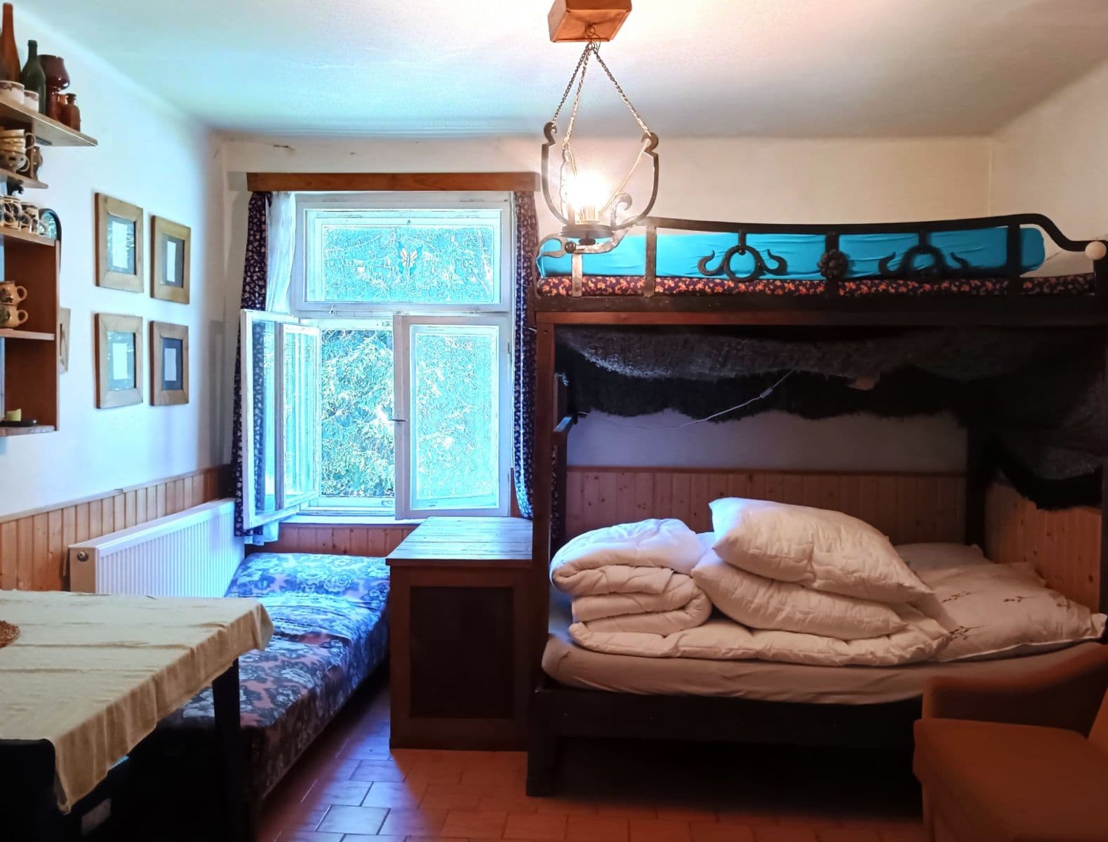 Predaj rekreačného objektu 60 m², pozemek 230 m², Jáchymov, Karlovarský kraj Predaj rekreačného objektu 60 m², pozemek 230 m², Jáchymov, Karlovarský kraj