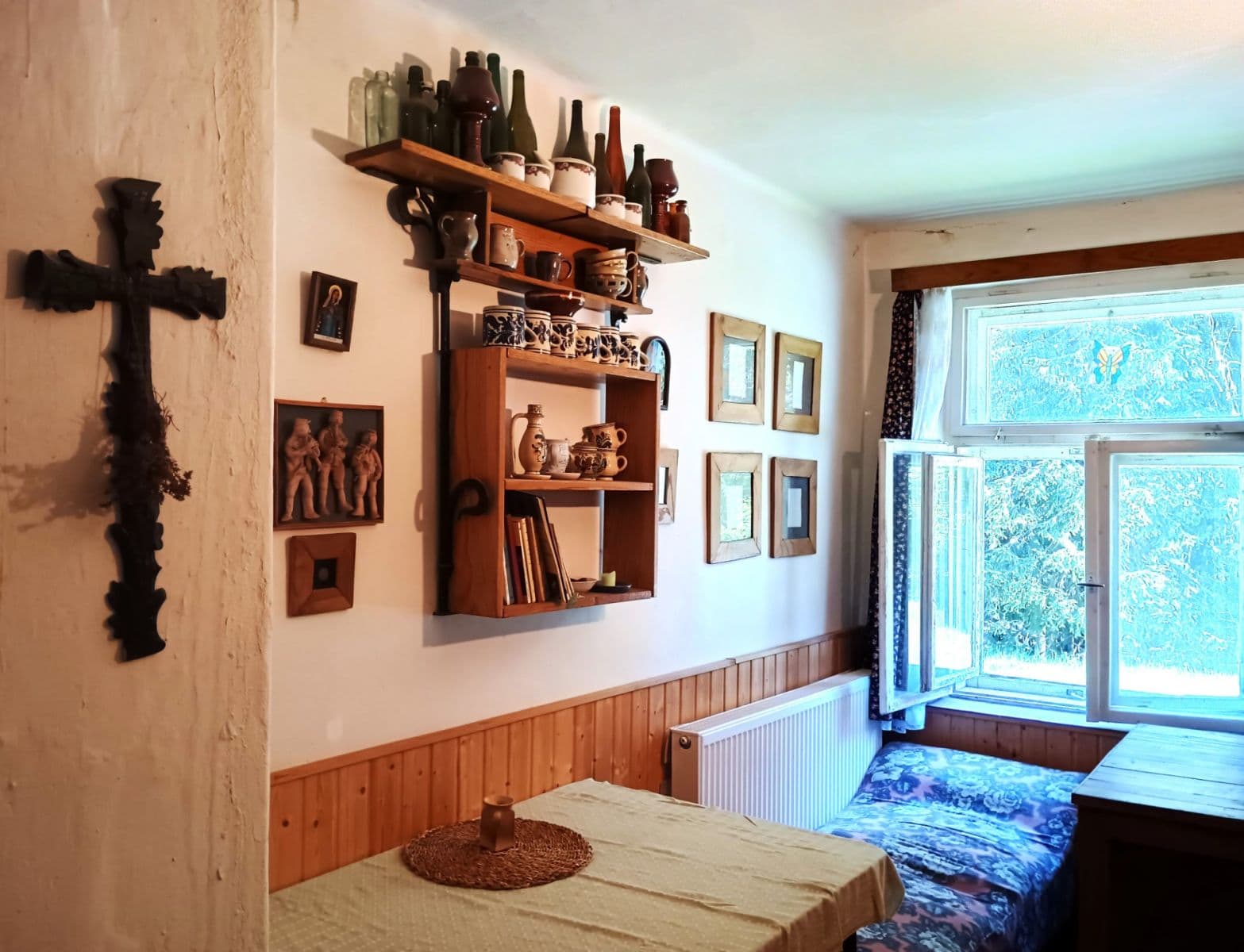 Predaj rekreačného objektu 60 m², pozemek 230 m², Jáchymov, Karlovarský kraj Predaj rekreačného objektu 60 m², pozemek 230 m², Jáchymov, Karlovarský kraj
