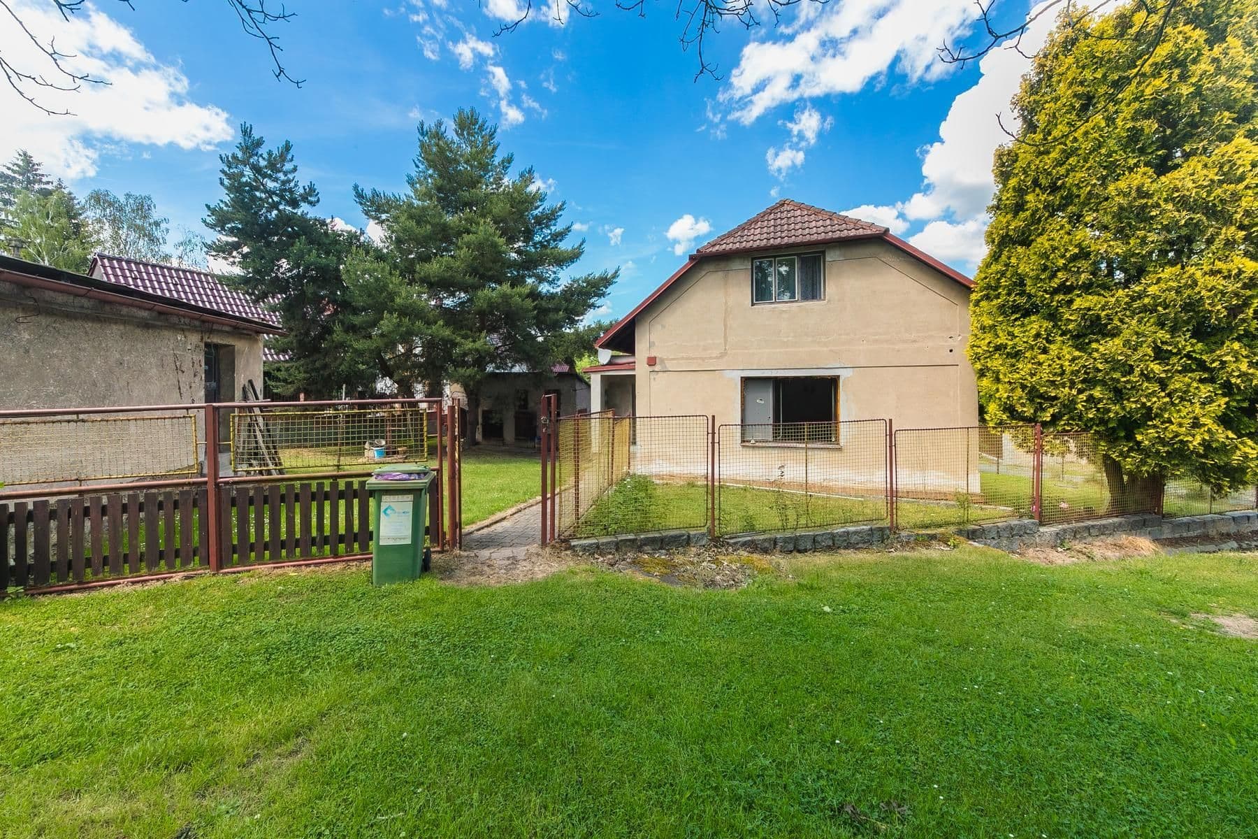 Predaj domu 150 m², pozemek 816 m², Malešov, Středočeský kraj Predaj domu 150 m², pozemek 816 m², Malešov, Středočeský kraj