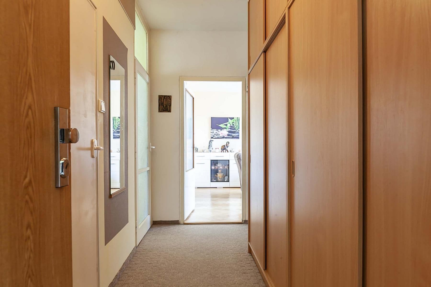 Predaj bytu 2-izbový 61 m², Dr. E. Beneše, Kralupy nad Vltavou, Středočeský kraj Predaj bytu 2-izbový 61 m², Dr. E. Beneše, Kralupy nad Vltavou, Středočeský kraj