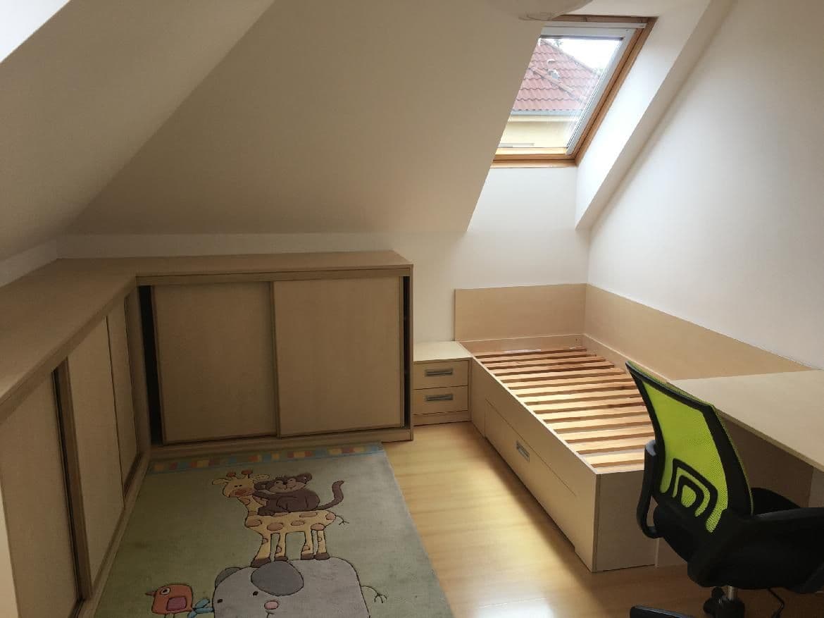 Prenájom bytu 4-izbový 95 m², Mladotova, Praha, Praha Prenájom bytu 4-izbový 95 m², Mladotova, Praha, Praha