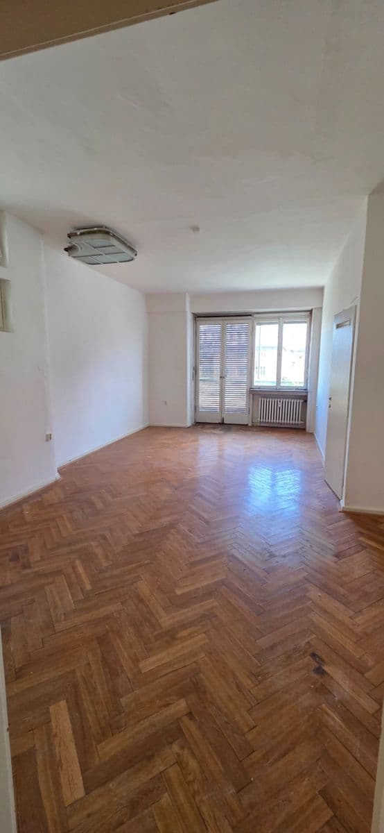 Prenájom bytu 2-izbový 82 m², Petrské náměstí, Praha, Praha Prenájom bytu 2-izbový 82 m², Petrské náměstí, Praha, Praha