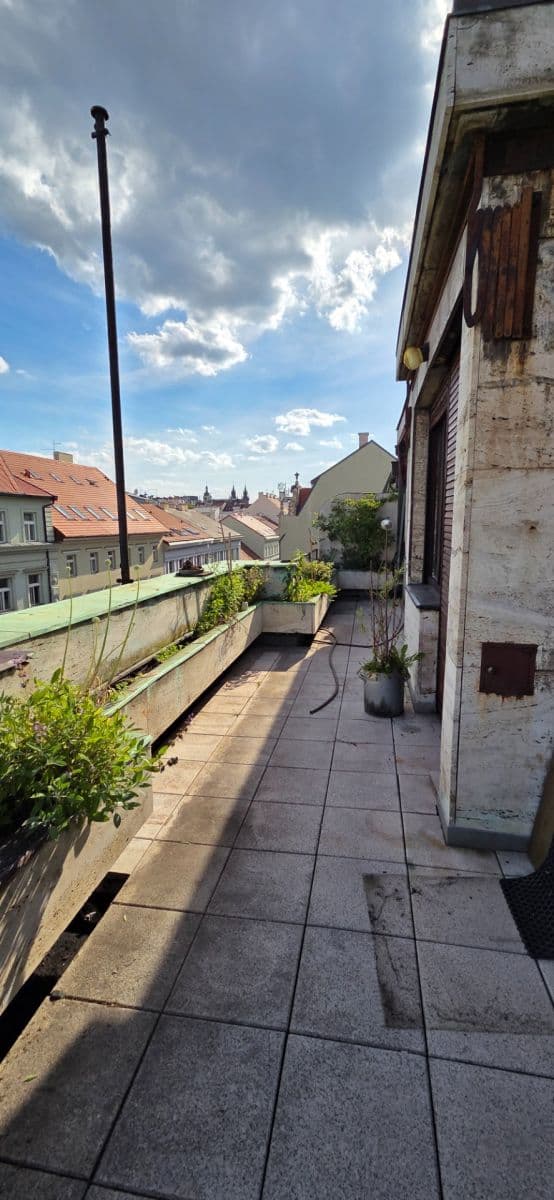Prenájom bytu 2-izbový 82 m², Petrské náměstí, Praha, Praha Prenájom bytu 2-izbový 82 m², Petrské náměstí, Praha, Praha