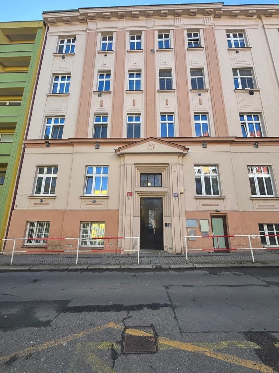 Predaj bytu 1-izbový 28 m², Ohradní, Praha, Praha Predaj bytu 1-izbový 28 m², Ohradní, Praha, Praha
