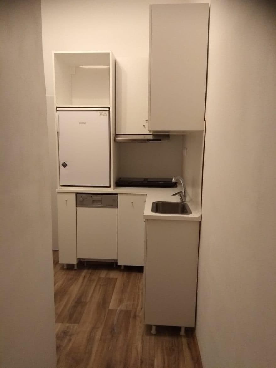 Predaj bytu 1-izbový 28 m², Ohradní, Praha, Praha Predaj bytu 1-izbový 28 m², Ohradní, Praha, Praha