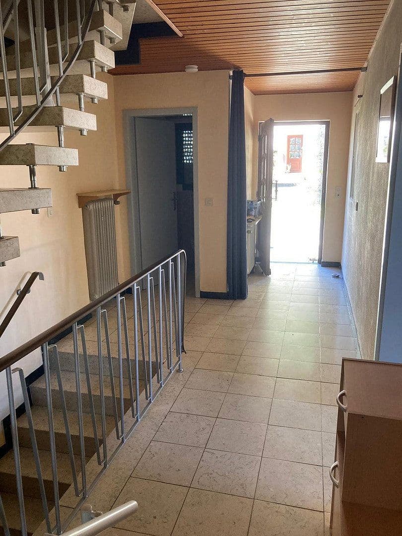 Predaj domu 159 m², pozemek 712 m², Morbach, Porýnie-Falcko Predaj domu 159 m², pozemek 712 m², Morbach, Porýnie-Falcko