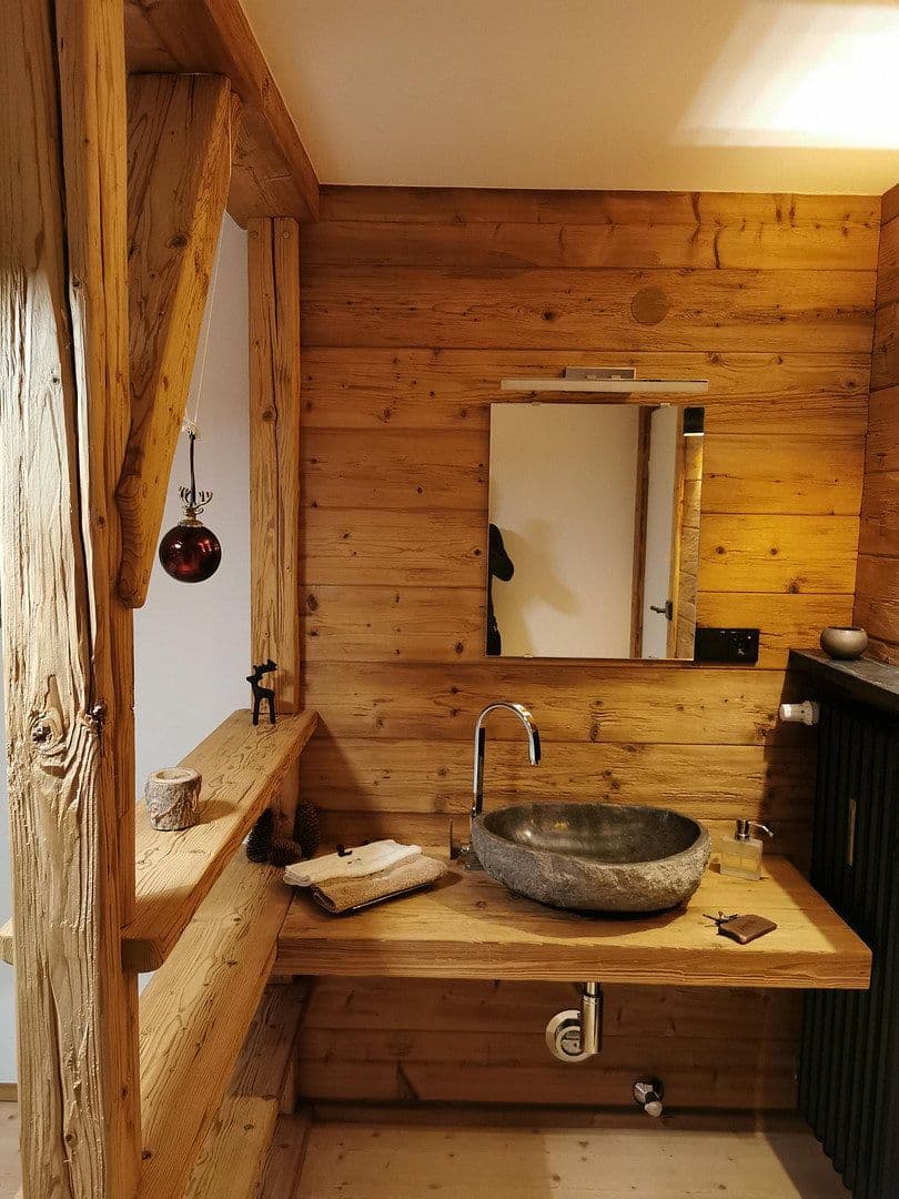 Prenájom bytu 2-izbový 69 m², Weissach/Rottach Egern, Bavorsko Prenájom bytu 2-izbový 69 m², Weissach/Rottach Egern, Bavorsko