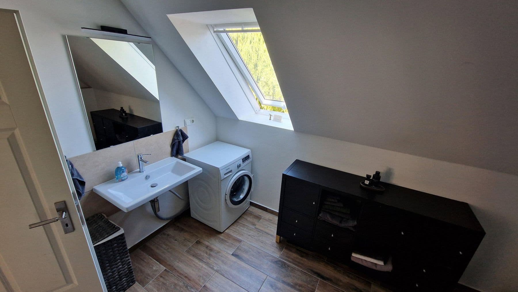 Prenájom bytu 1-izbový 80 m², Im Dorfe 10, Thomasburg, Dolné Sasko Prenájom bytu 1-izbový 80 m², Im Dorfe 10, Thomasburg, Dolné Sasko