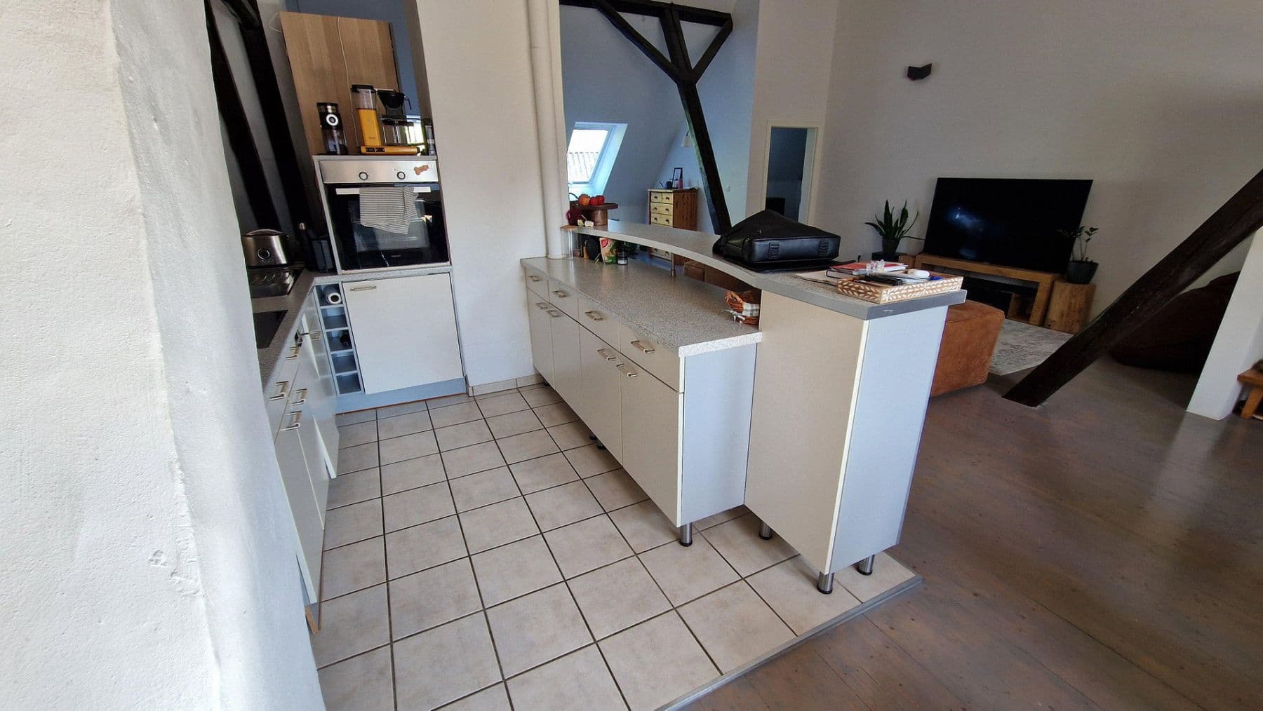 Prenájom bytu 1-izbový 80 m², Im Dorfe 10, Thomasburg, Dolné Sasko Prenájom bytu 1-izbový 80 m², Im Dorfe 10, Thomasburg, Dolné Sasko