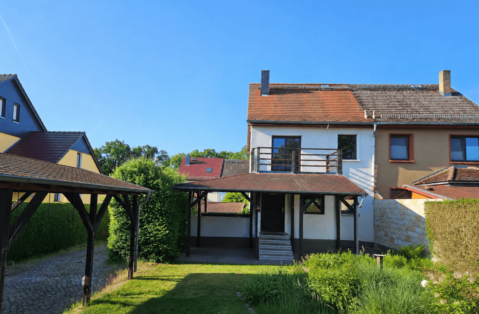 Predaj domu 132 m², pozemek 532 m², Ebersbach, Sasko Predaj domu 132 m², pozemek 532 m², Ebersbach, Sasko