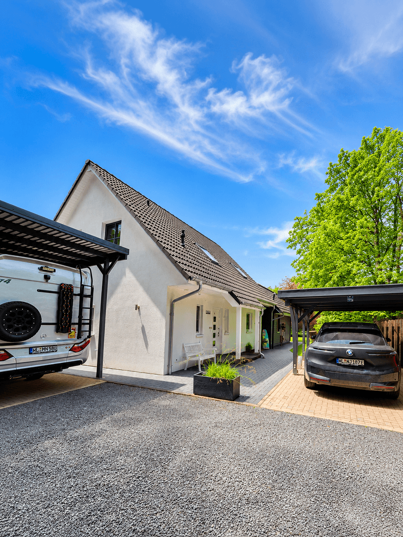 Predaj domu 230 m², pozemek 1.463 m², Buchholz in der Nordheide, Dolné Sasko Predaj domu 230 m², pozemek 1.463 m², Buchholz in der Nordheide, Dolné Sasko