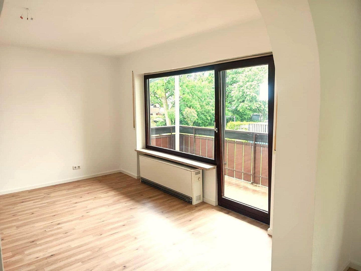 Prenájom bytu 2-izbový 84 m², Kameruner Str. 14, München, Bavorsko Prenájom bytu 2-izbový 84 m², Kameruner Str. 14, München, Bavorsko