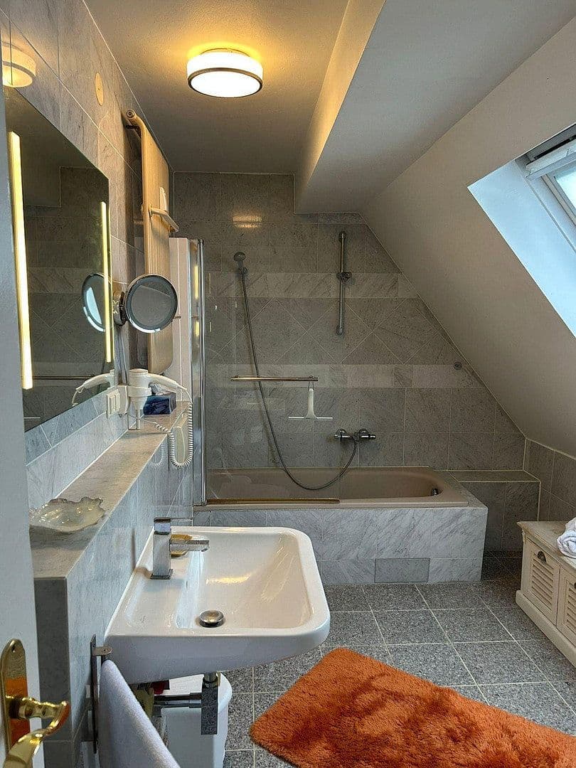Prenájom bytu 3-izbový 71 m², Potsdam, Brandenbursko Prenájom bytu 3-izbový 71 m², Potsdam, Brandenbursko