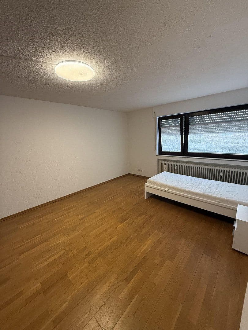 Prenájom bytu 22 m², Bachstraße 33, Karlsruhe, Bádensko-Wurttembersko Prenájom bytu 22 m², Bachstraße 33, Karlsruhe, Bádensko-Wurttembersko