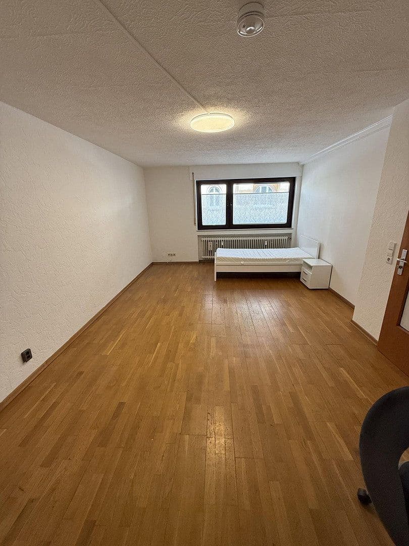 Prenájom bytu 22 m², Bachstraße 33, Karlsruhe, Bádensko-Wurttembersko Prenájom bytu 22 m², Bachstraße 33, Karlsruhe, Bádensko-Wurttembersko