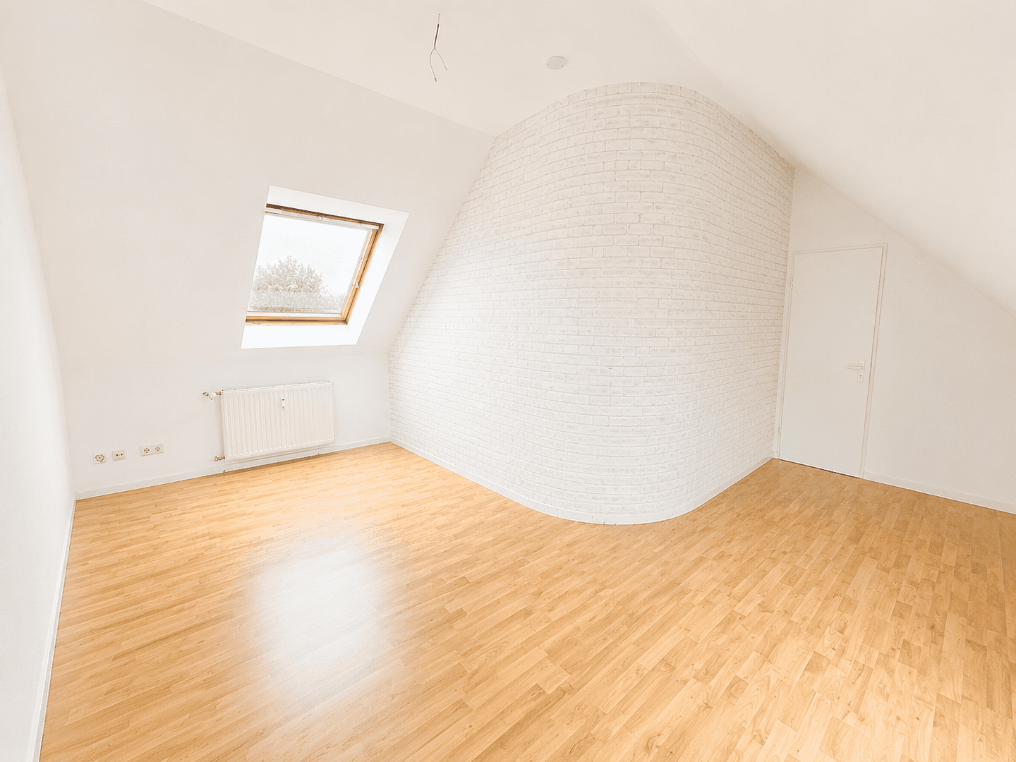 Prenájom bytu 5-izbový 130 m², Klosterstrasse 26, Dinslaken, Severné Porýnie - Westfálsko Prenájom bytu 5-izbový 130 m², Klosterstrasse 26, Dinslaken, Severné Porýnie - Westfálsko