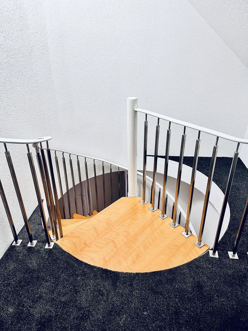 Prenájom bytu 5-izbový 130 m², Klosterstrasse 26, Dinslaken, Severné Porýnie - Westfálsko Prenájom bytu 5-izbový 130 m², Klosterstrasse 26, Dinslaken, Severné Porýnie - Westfálsko